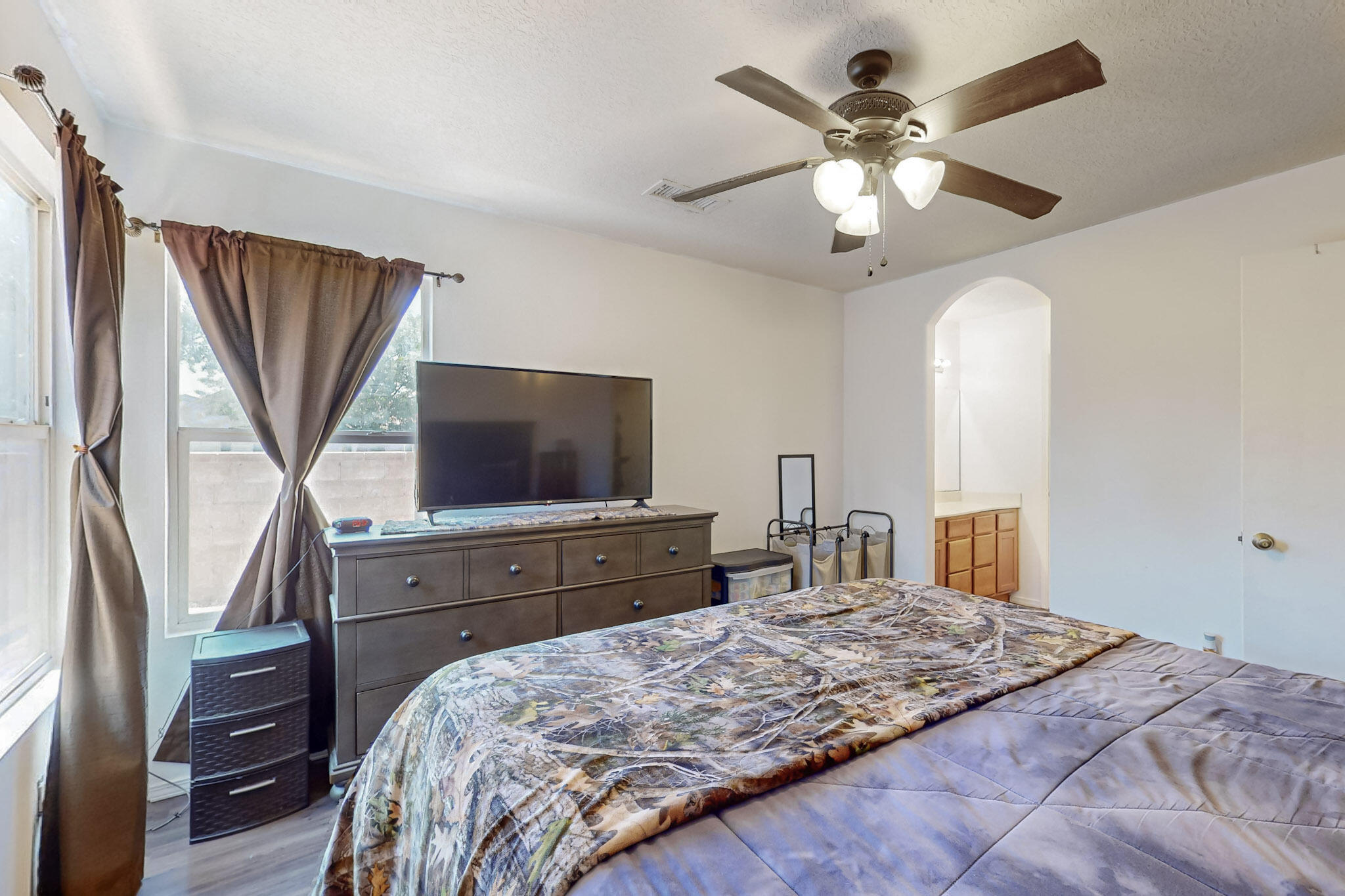 1227 Telstar Loop NW