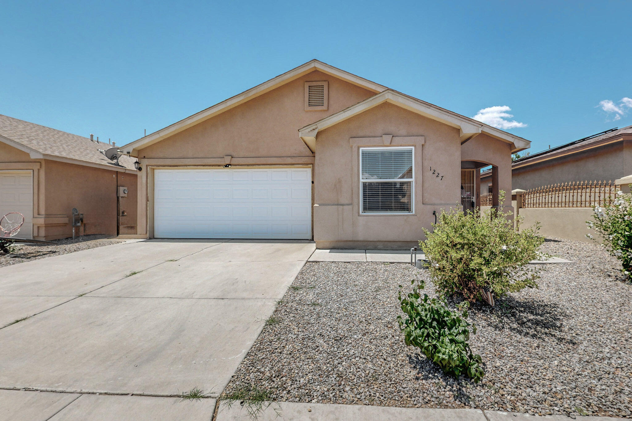 1227 Telstar Loop NW