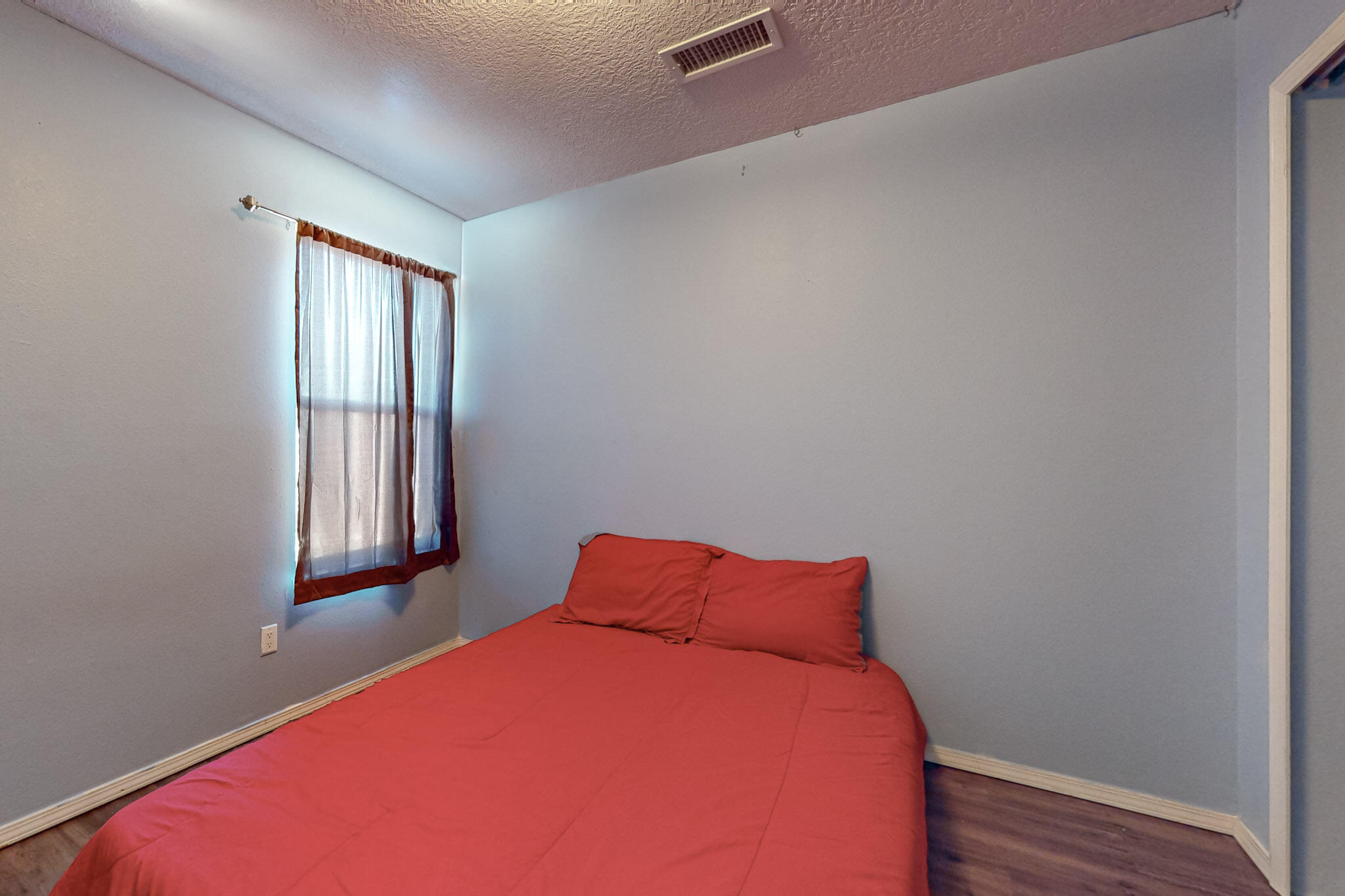 1227 Telstar Loop NW
