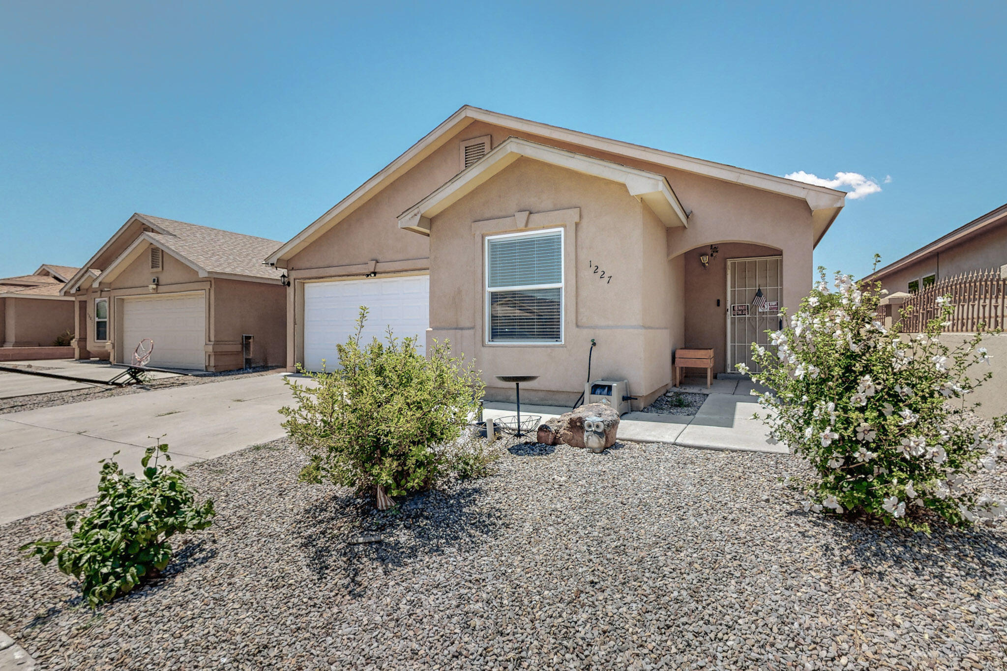 1227 Telstar Loop NW
