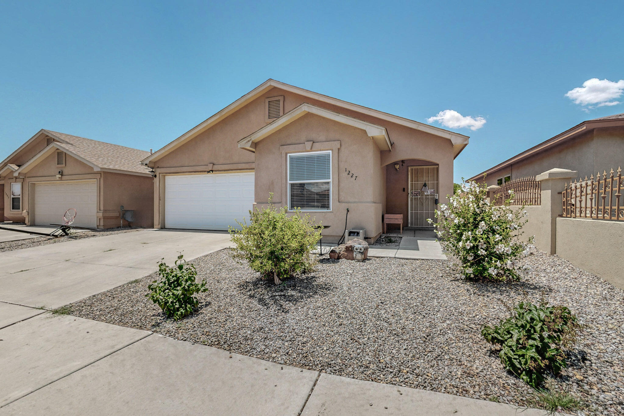 1227 Telstar Loop NW