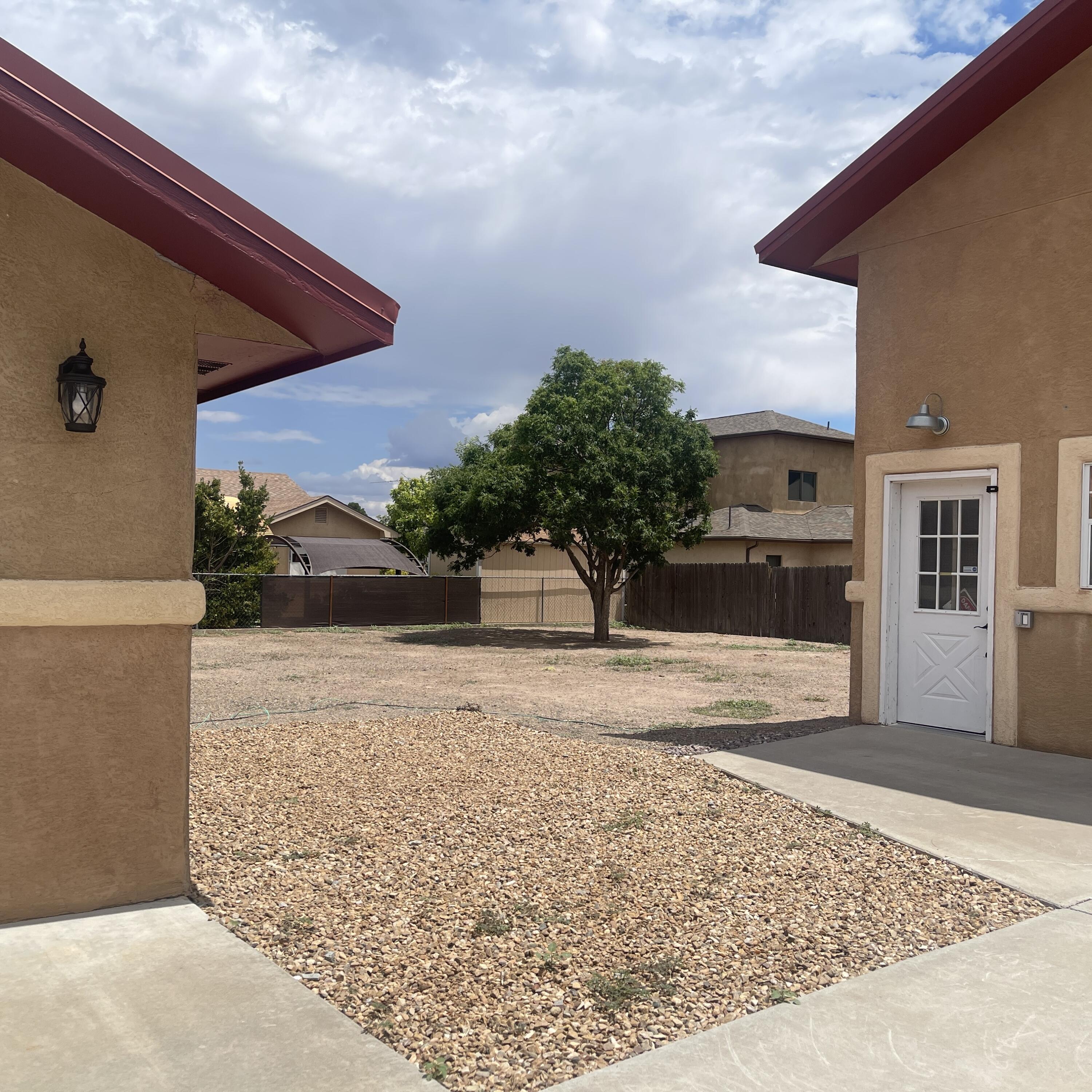 1212 Calle De Lago
