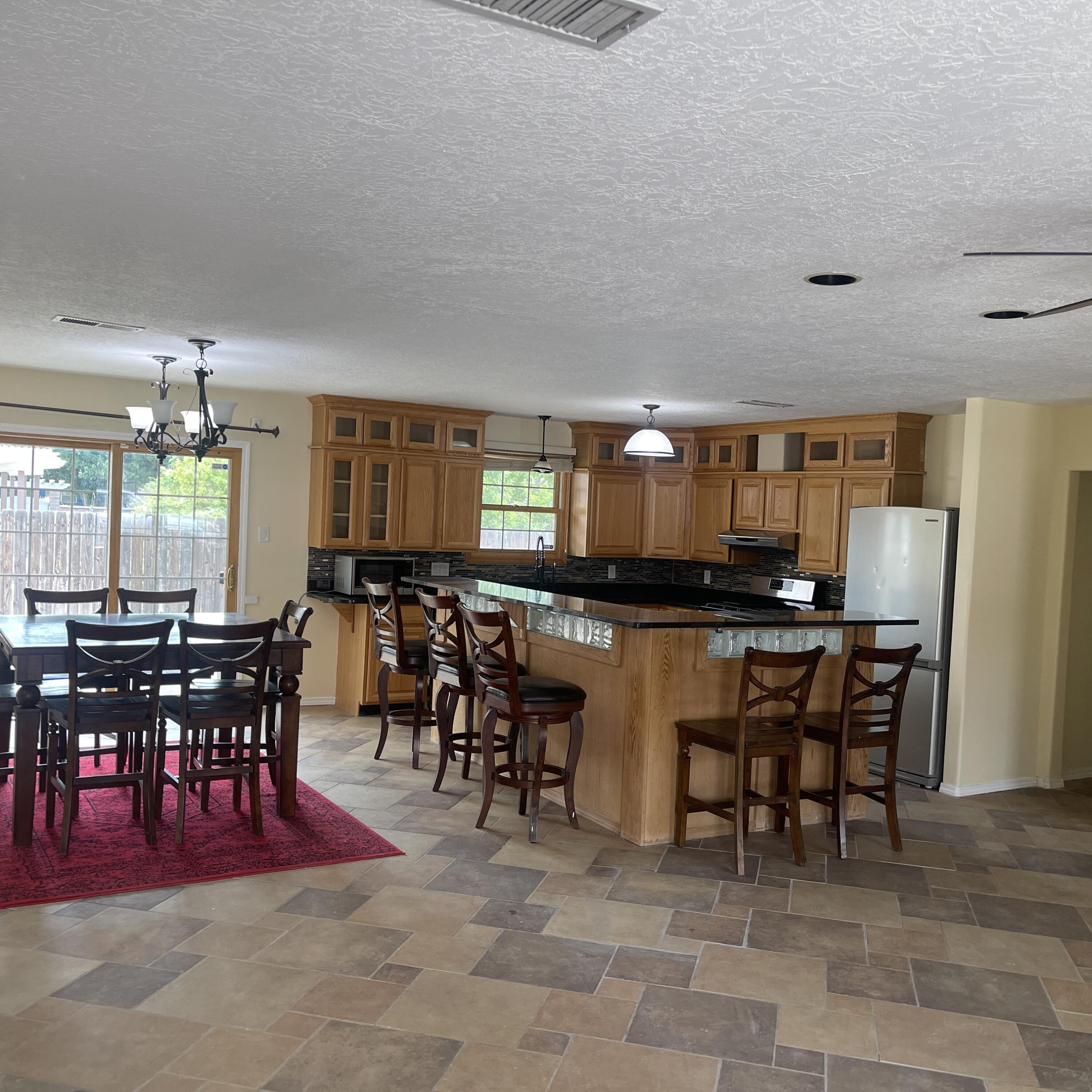 1212 Calle De Lago