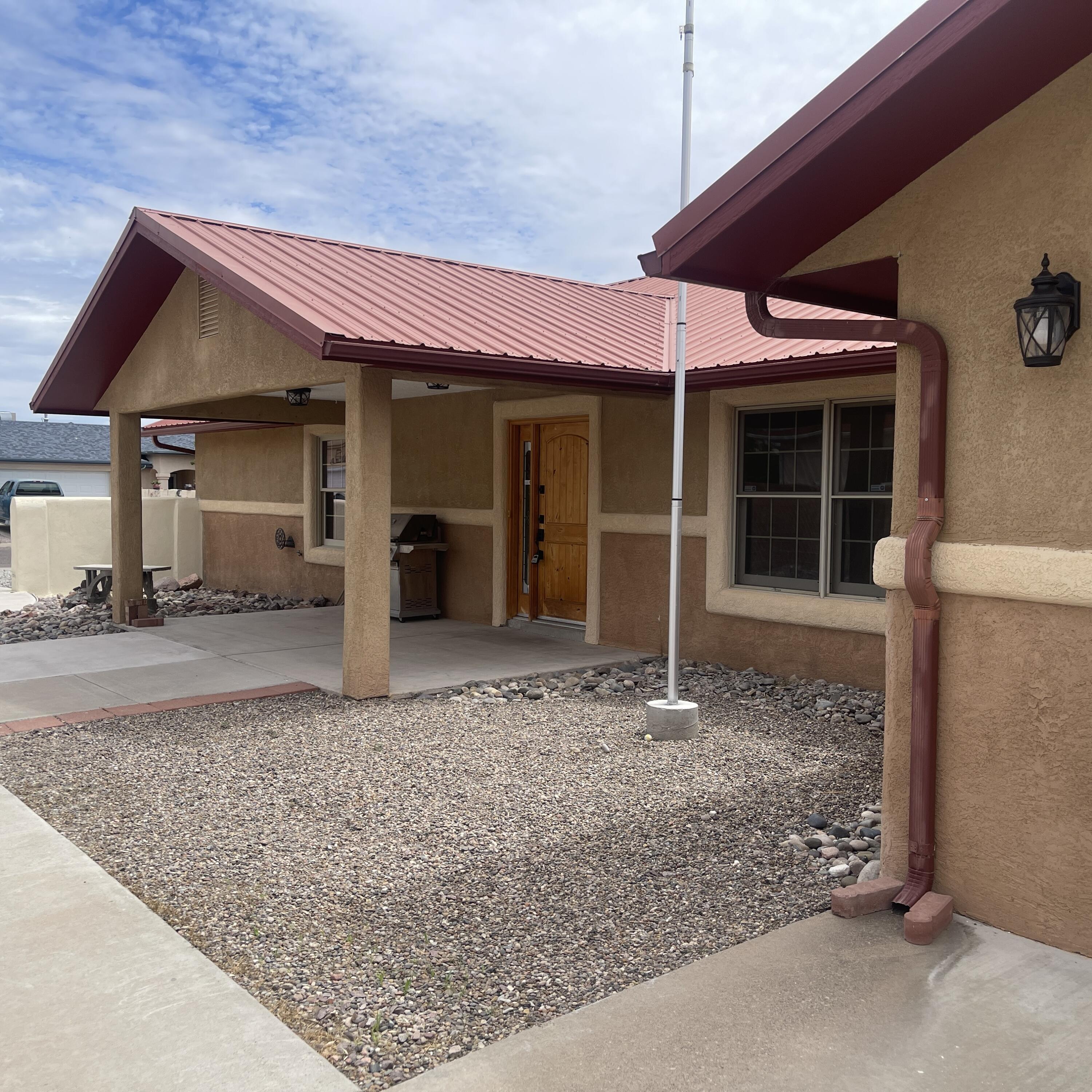 1212 Calle De Lago