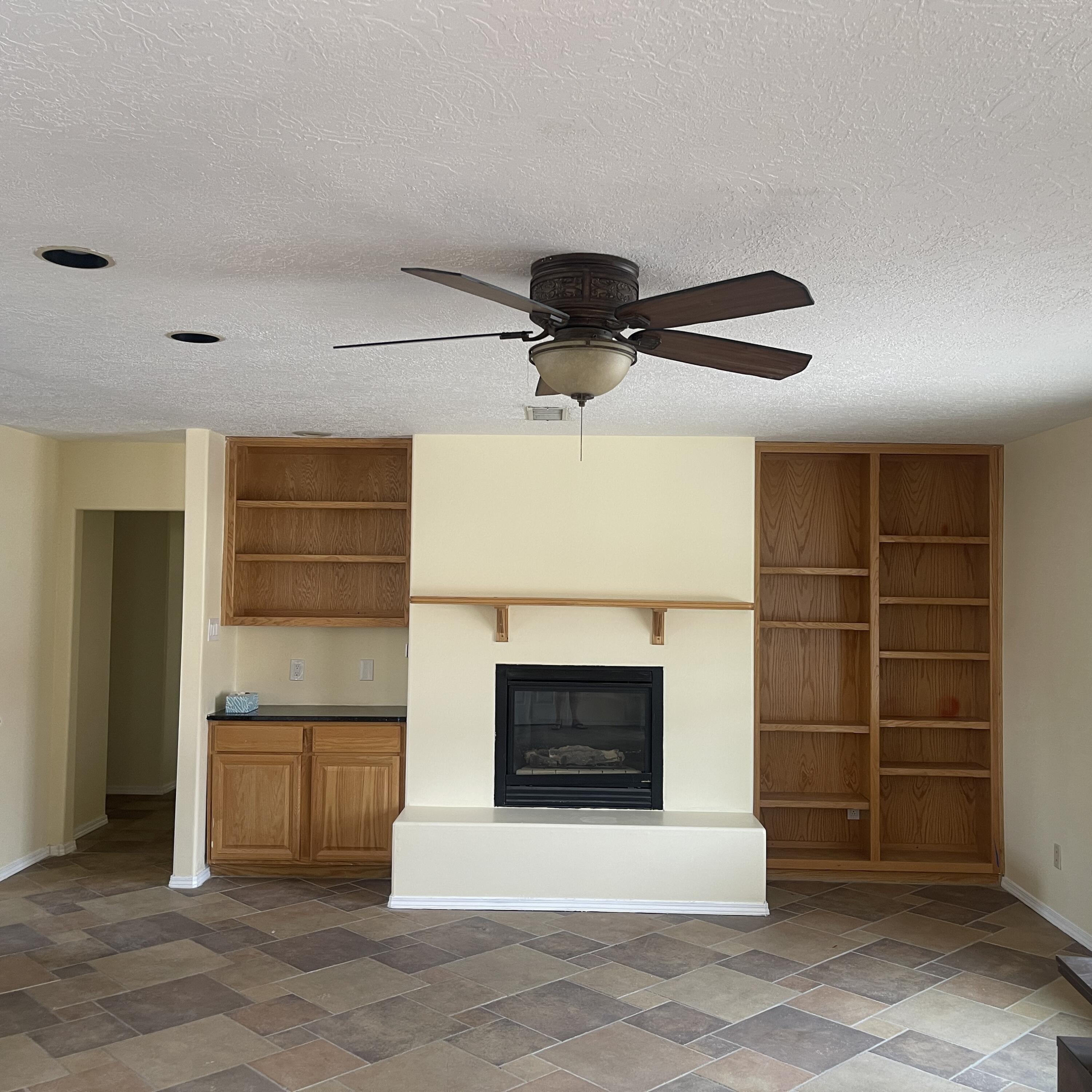 1212 Calle De Lago