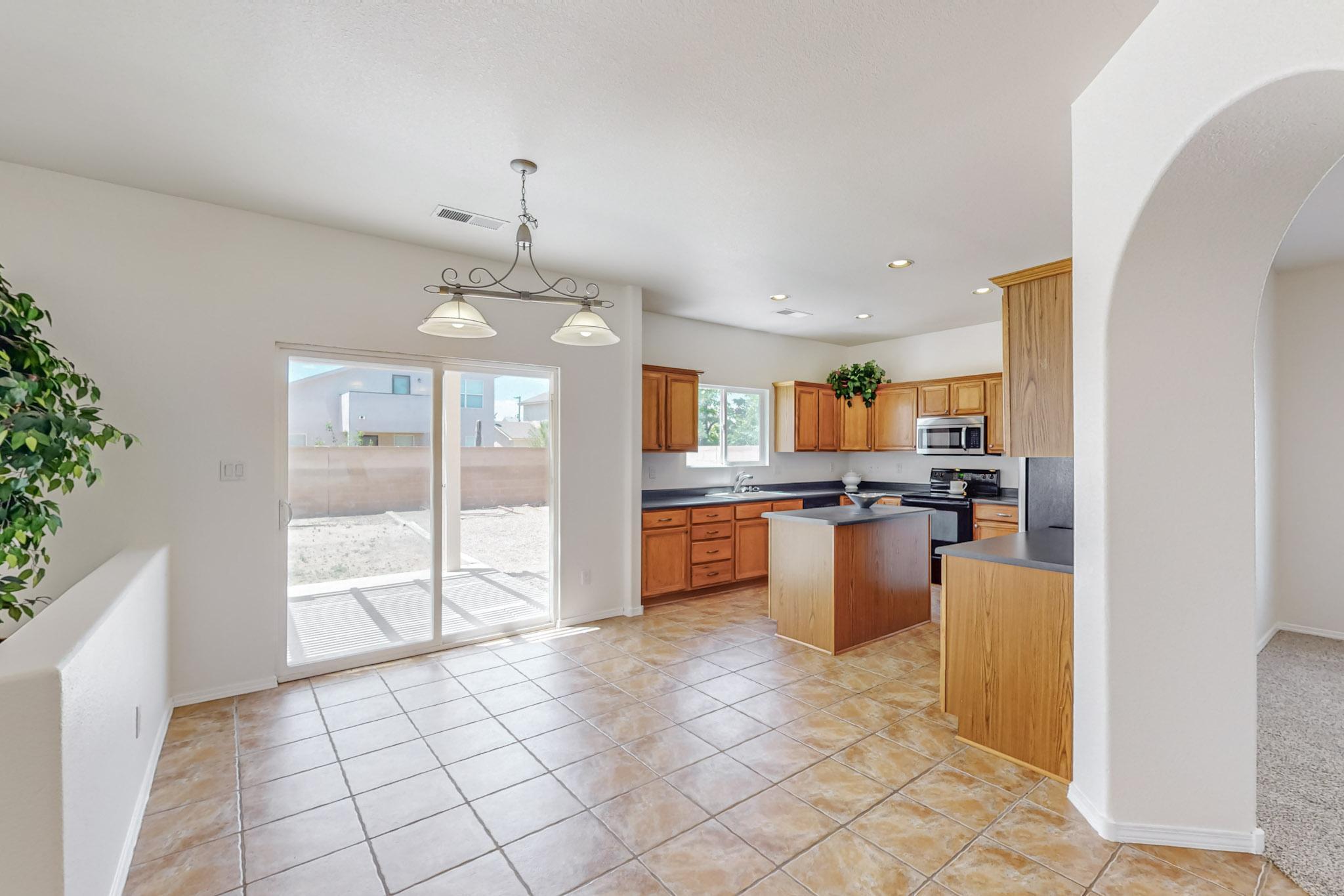 10301 Calle Dichoso Court NW