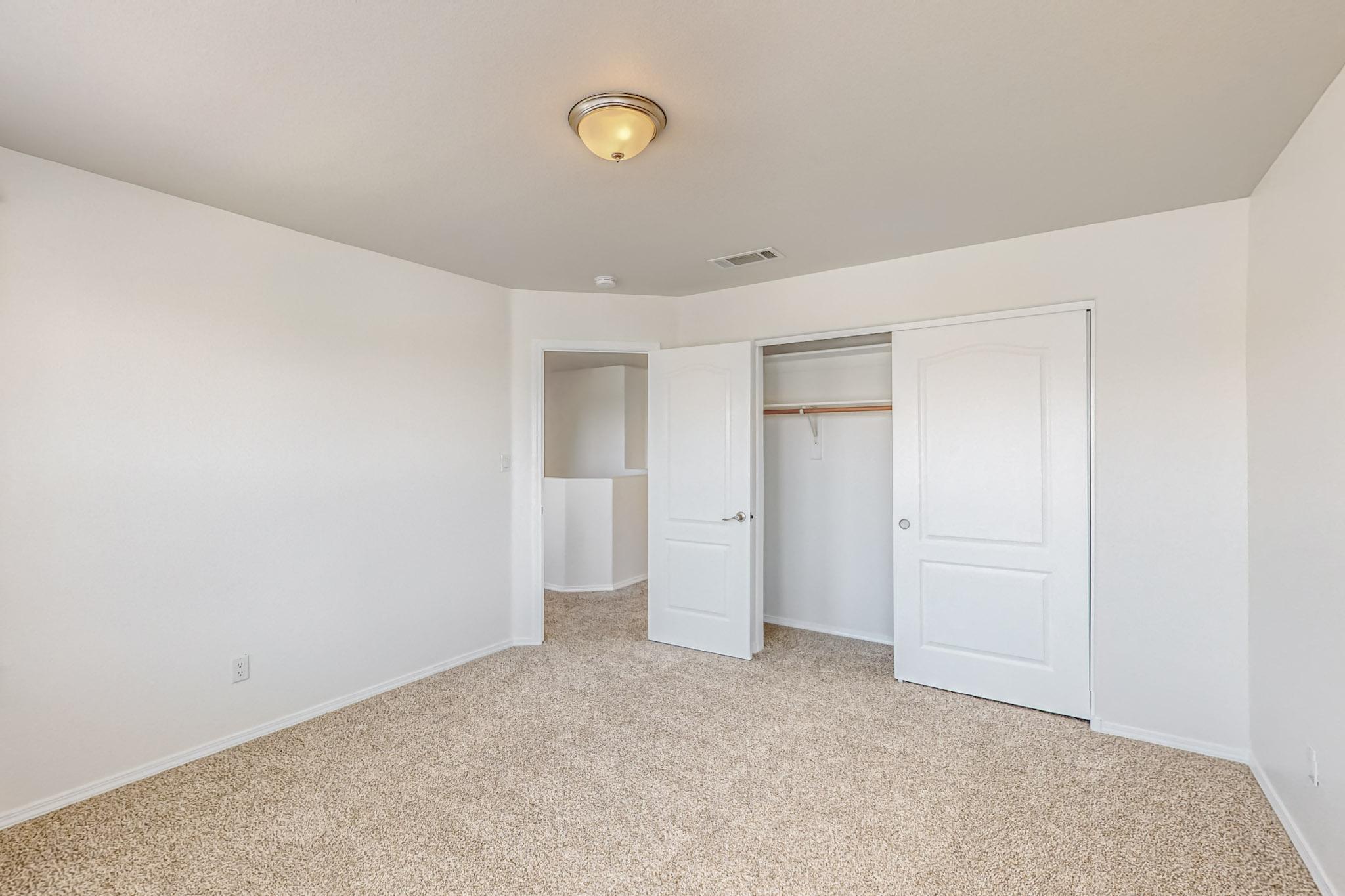 10301 Calle Dichoso Court NW