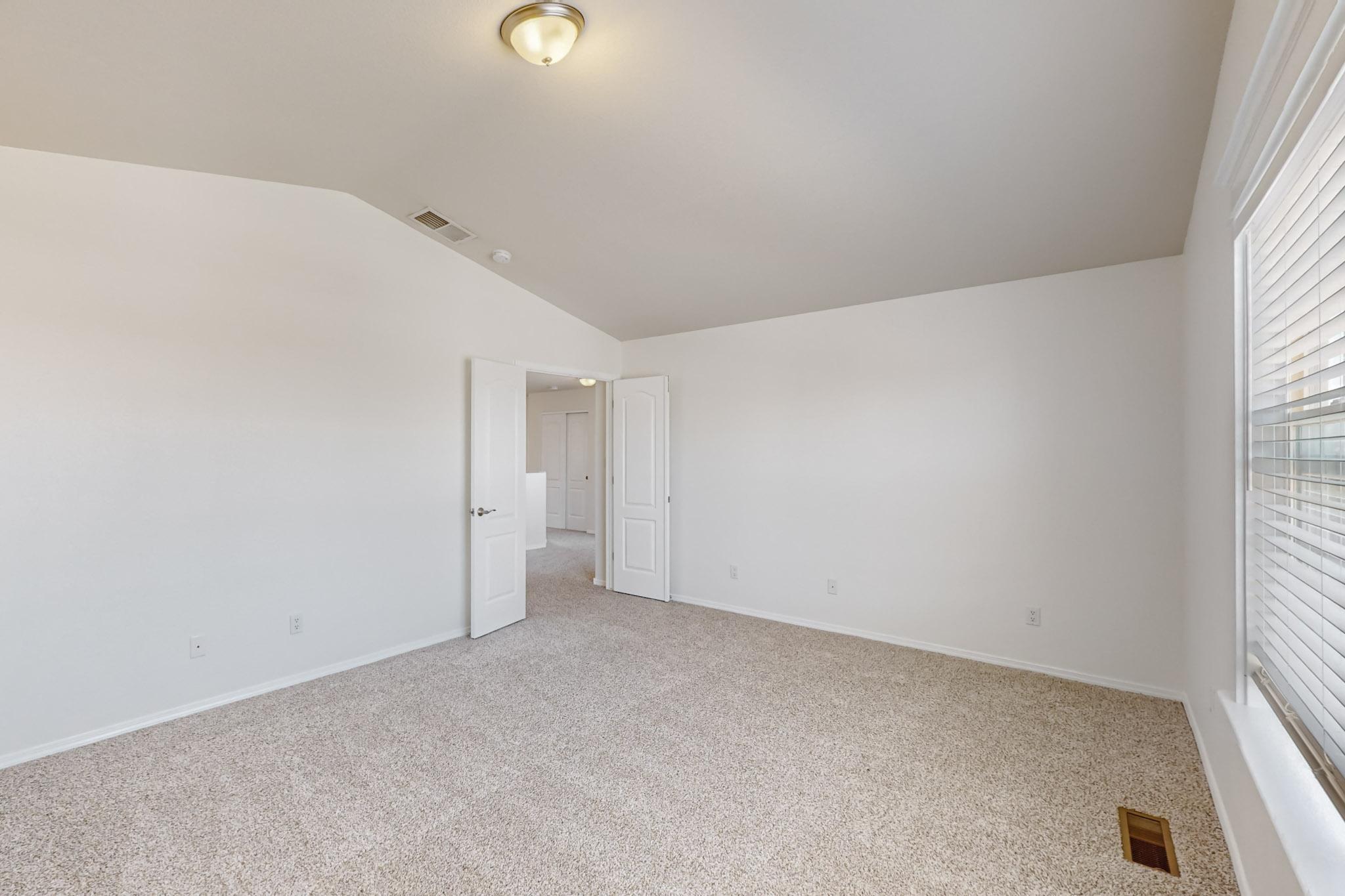 10301 Calle Dichoso Court NW