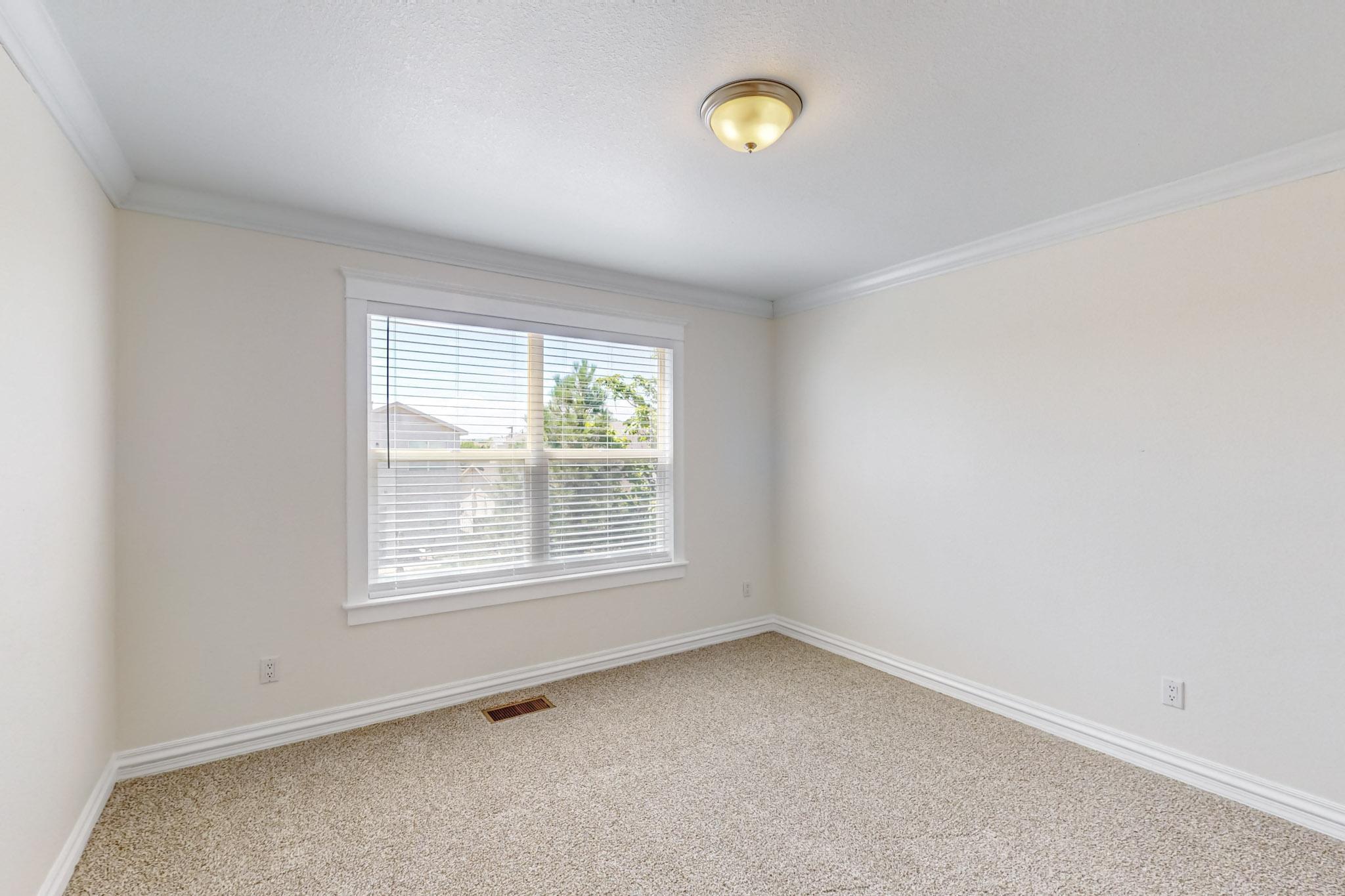 10301 Calle Dichoso Court NW