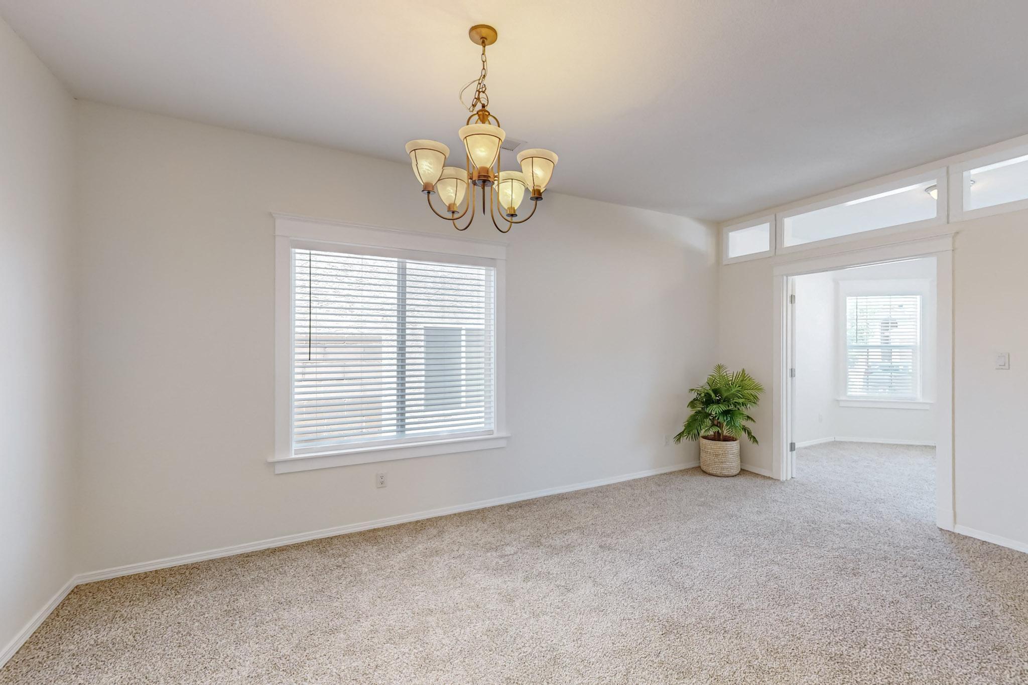 10301 Calle Dichoso Court NW