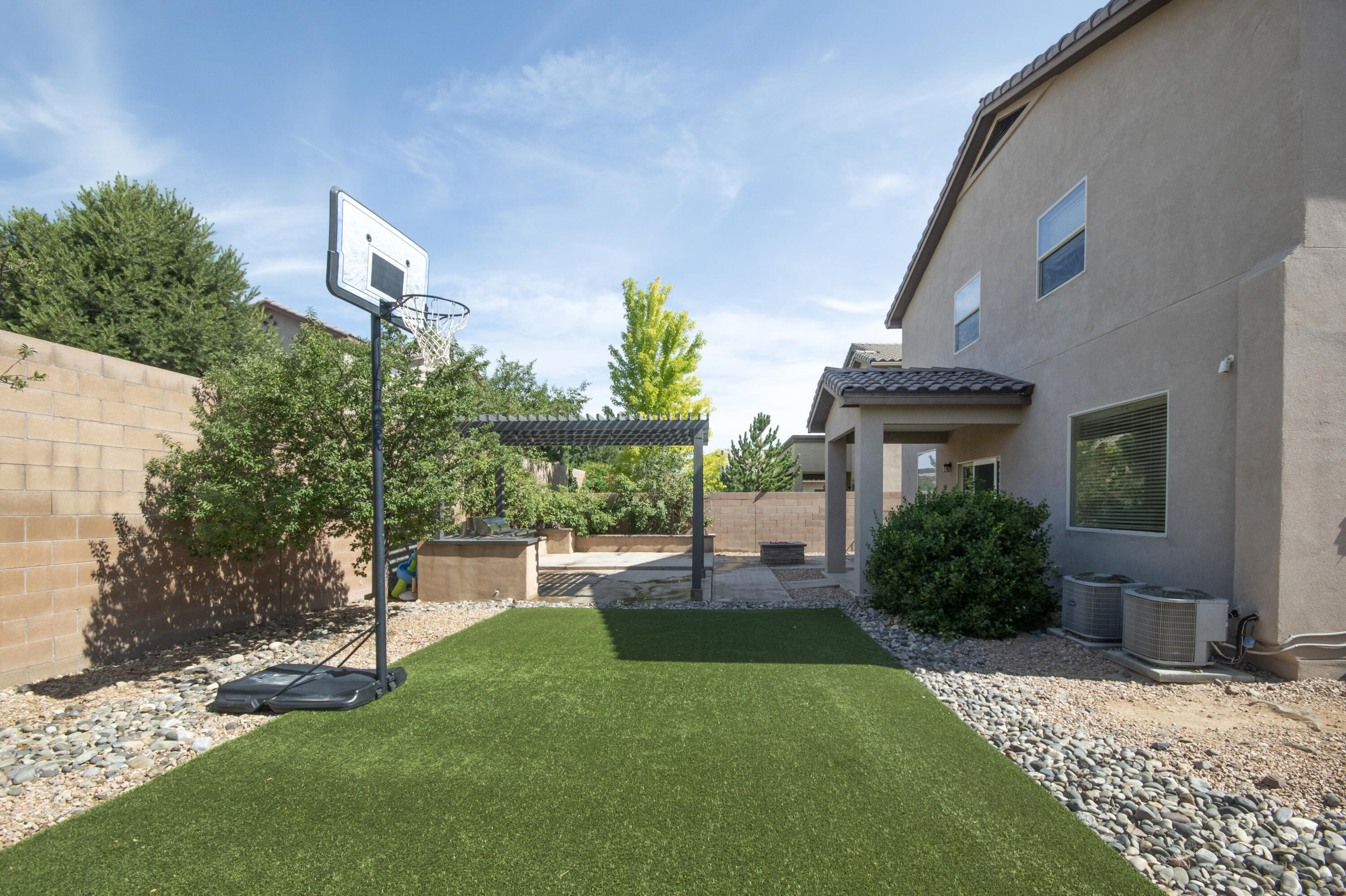 6827 Lava Rock Drive NW