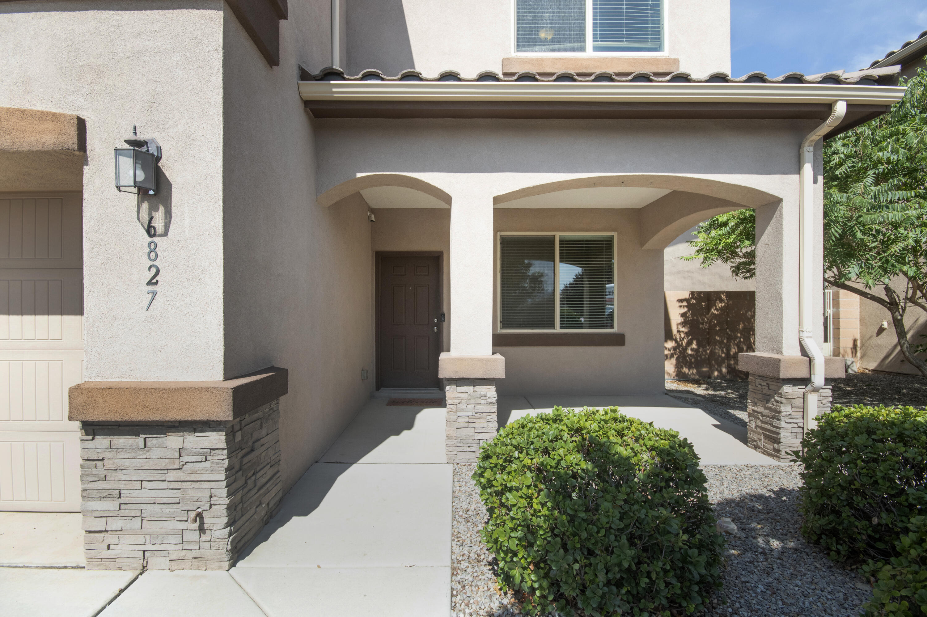 6827 Lava Rock Drive NW