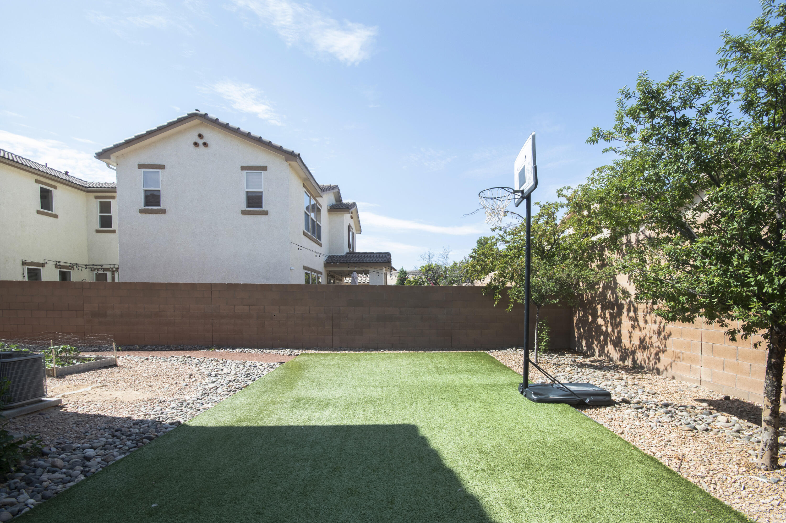 6827 Lava Rock Drive NW