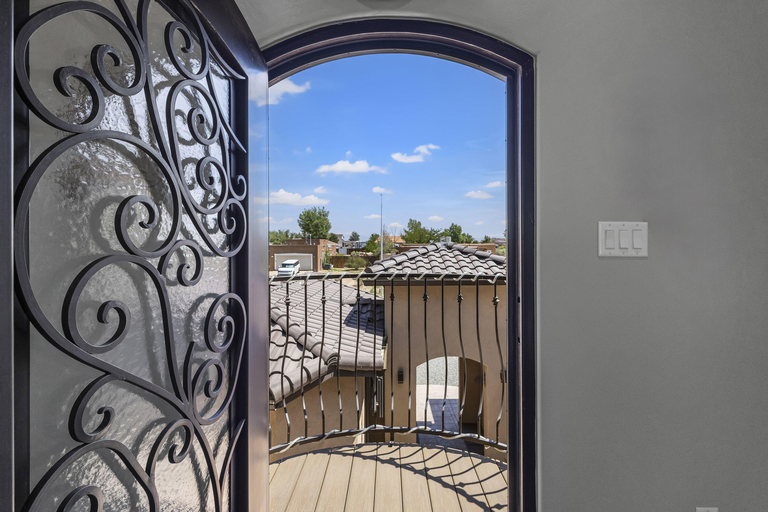 1025 Mesa Loop NW