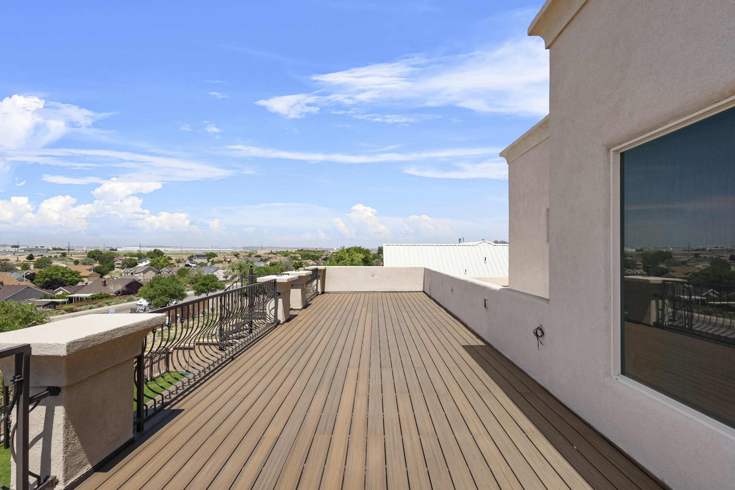 1025 Mesa Loop NW
