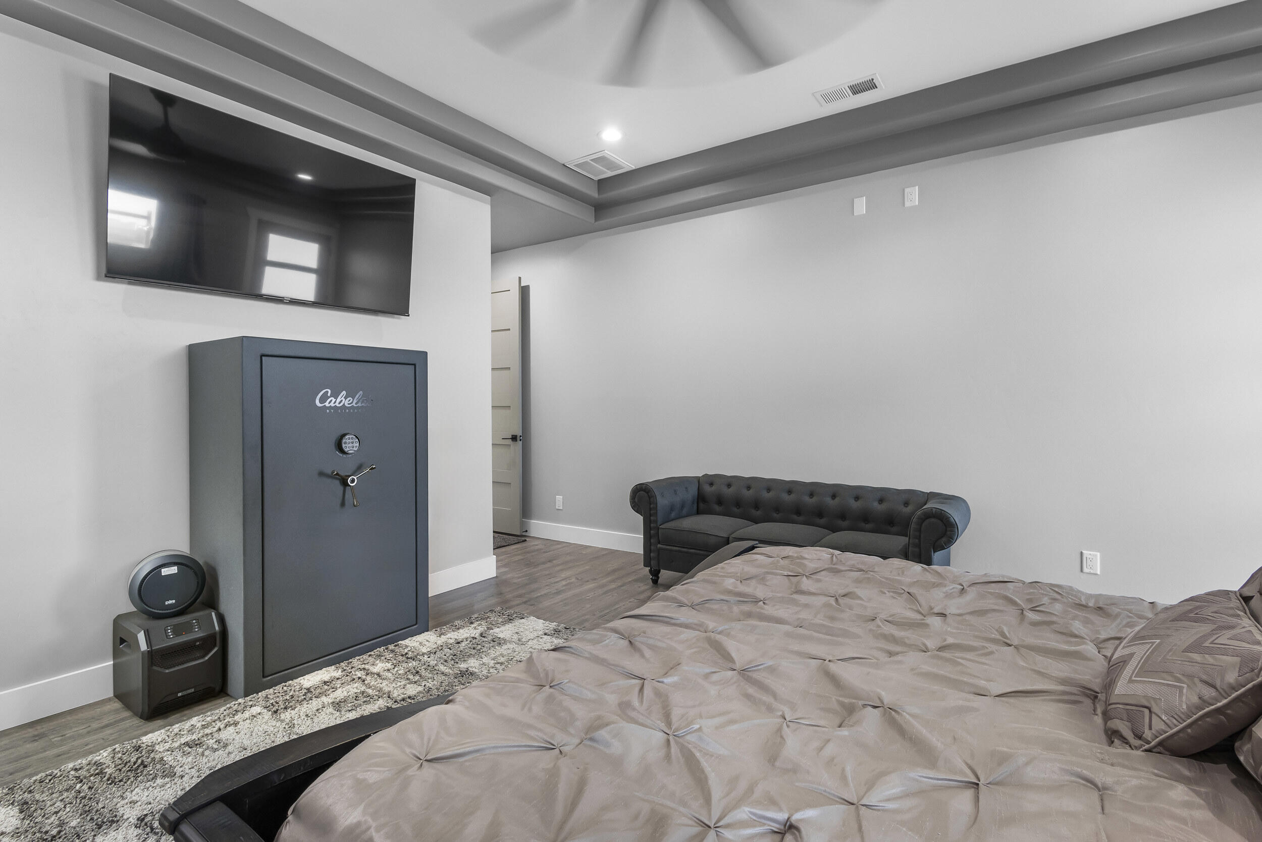 1025 Mesa Loop NW