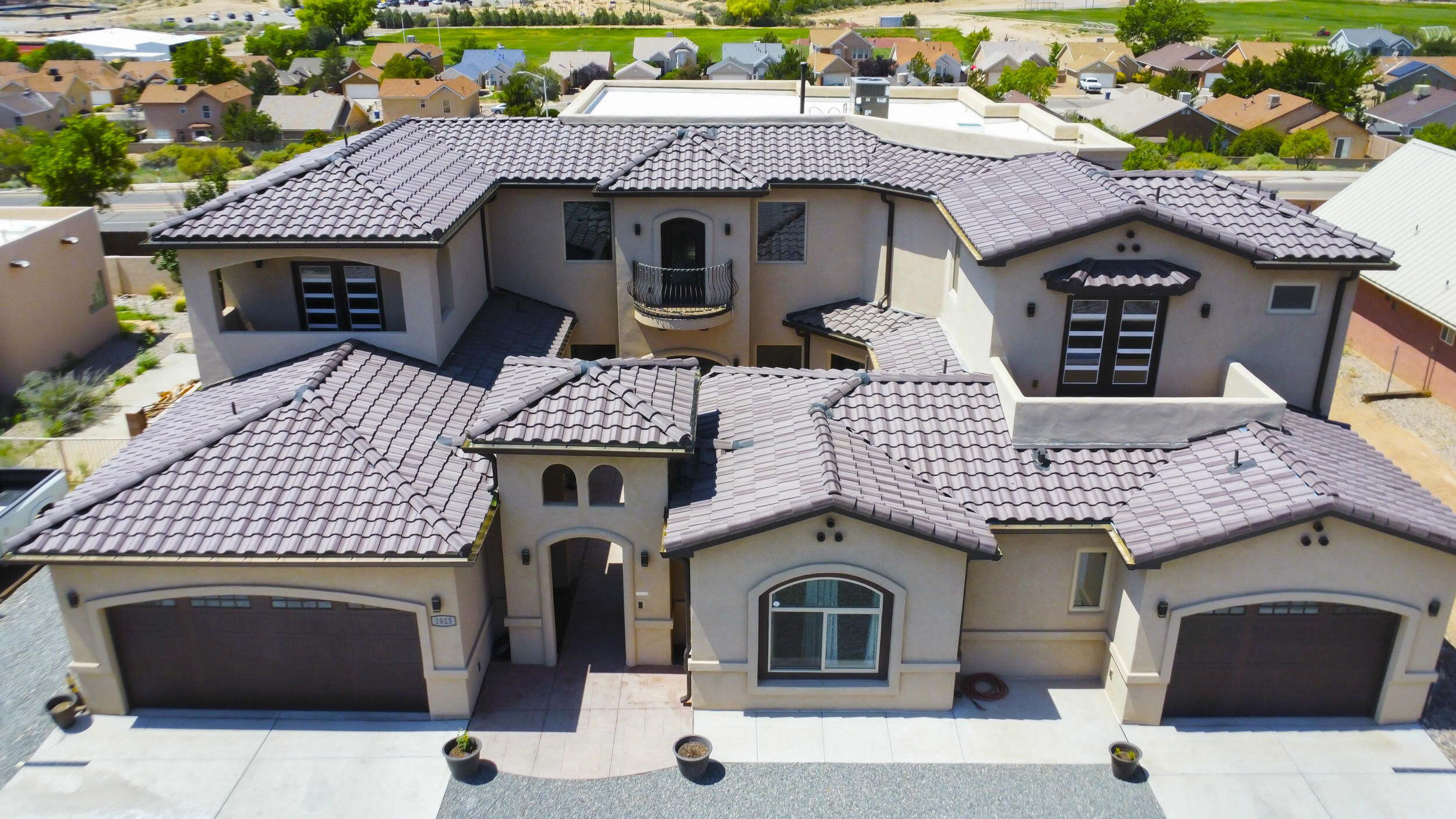 1025 Mesa Loop NW
