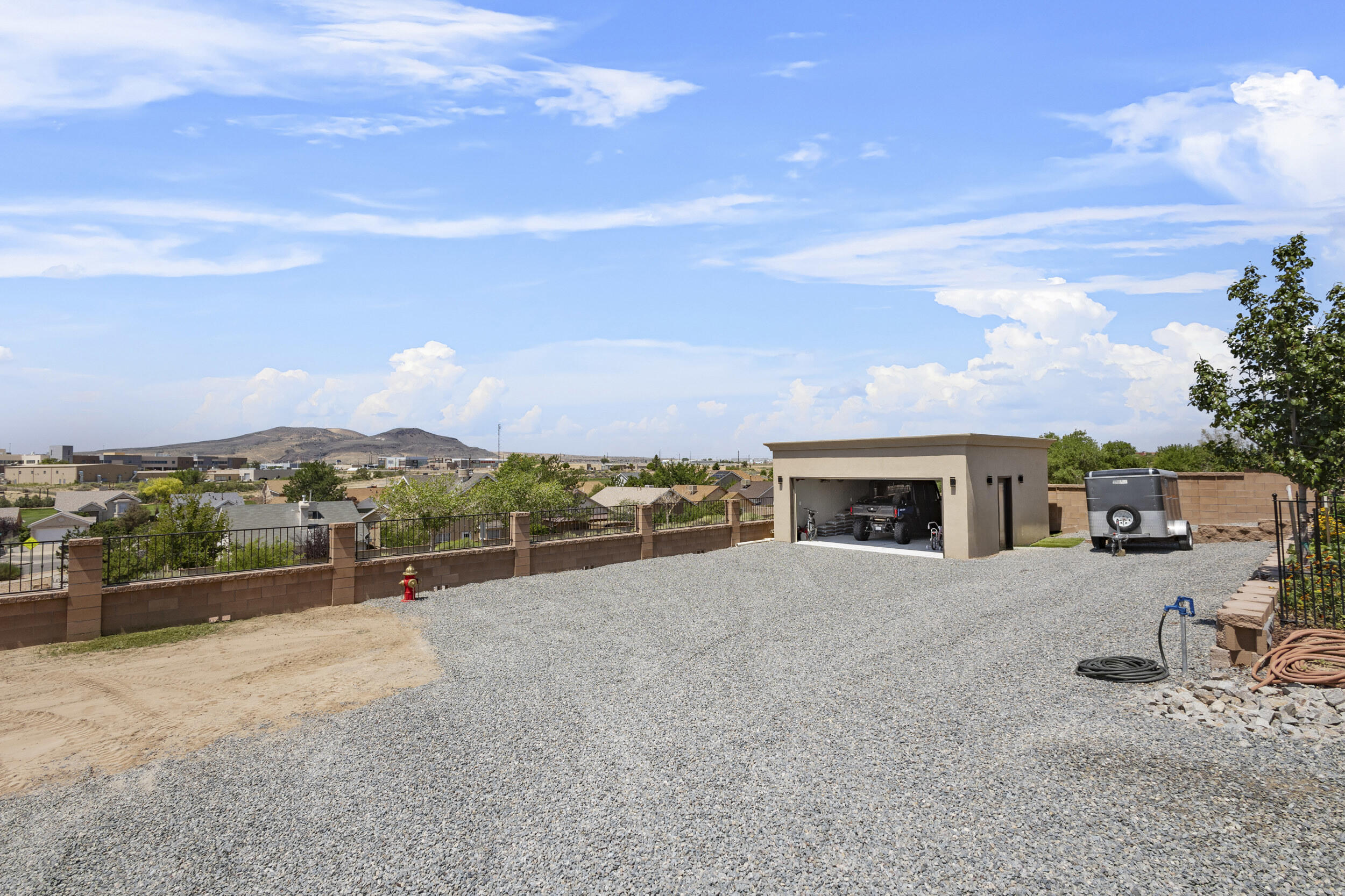 1025 Mesa Loop NW