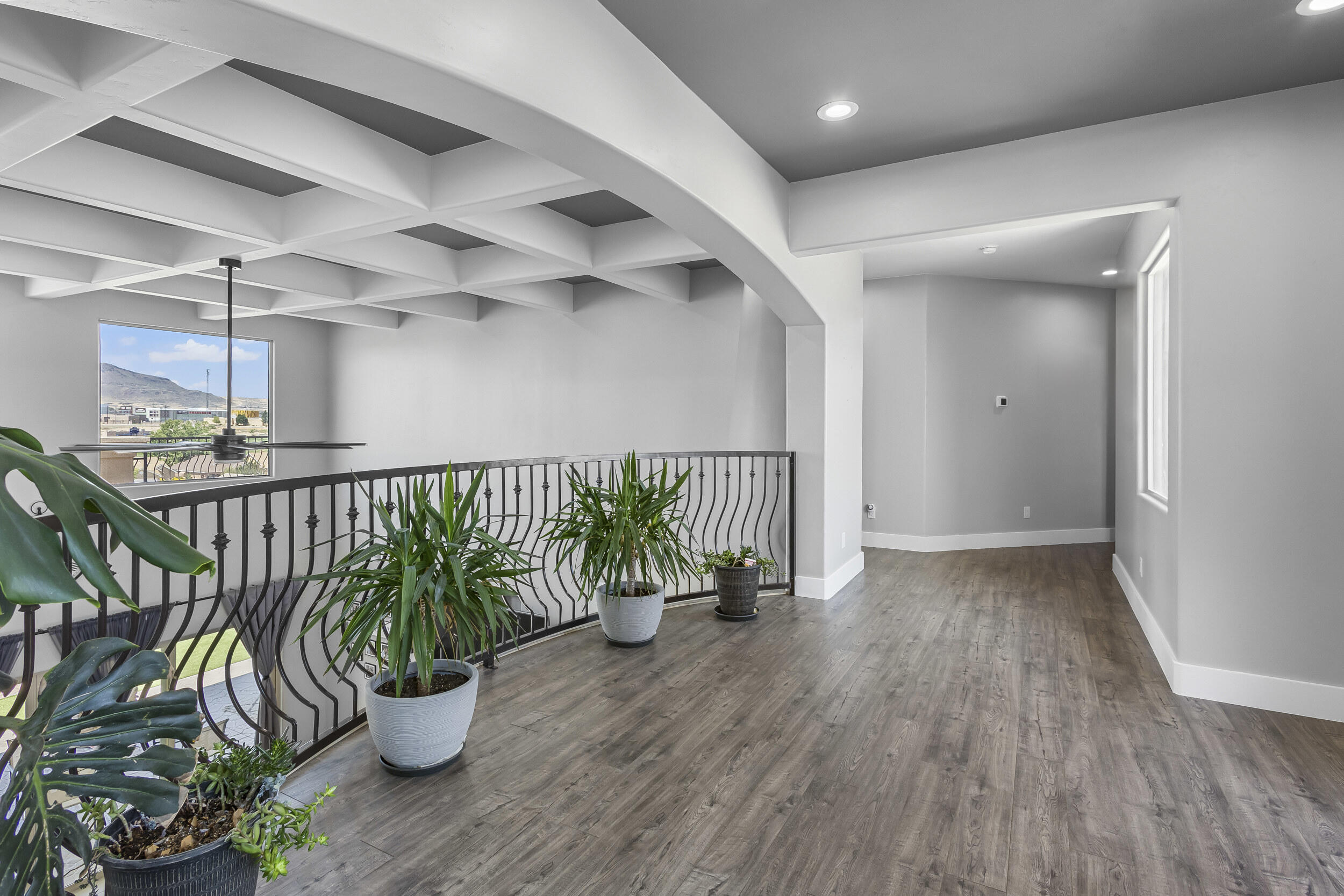 1025 Mesa Loop NW