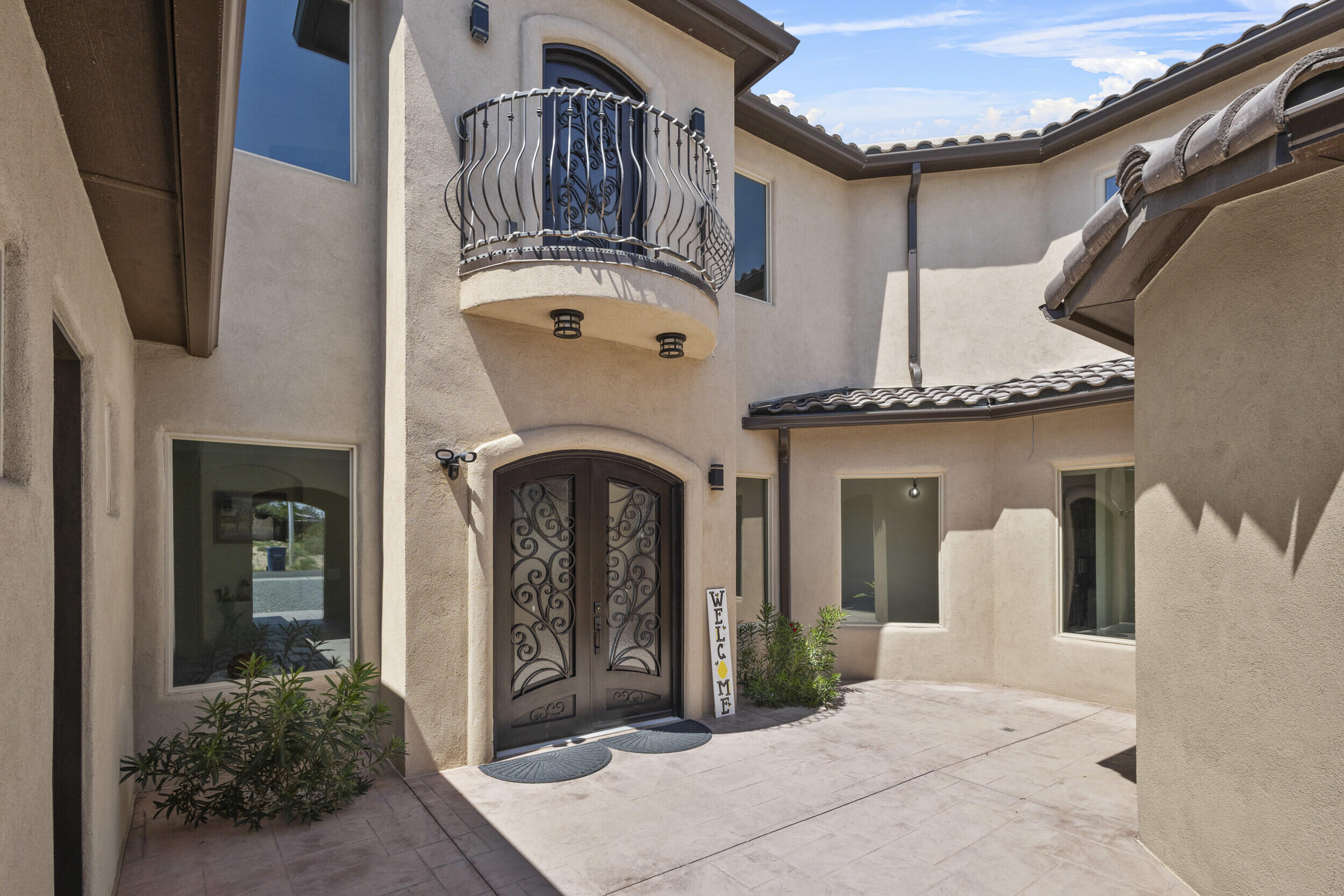 1025 Mesa Loop NW