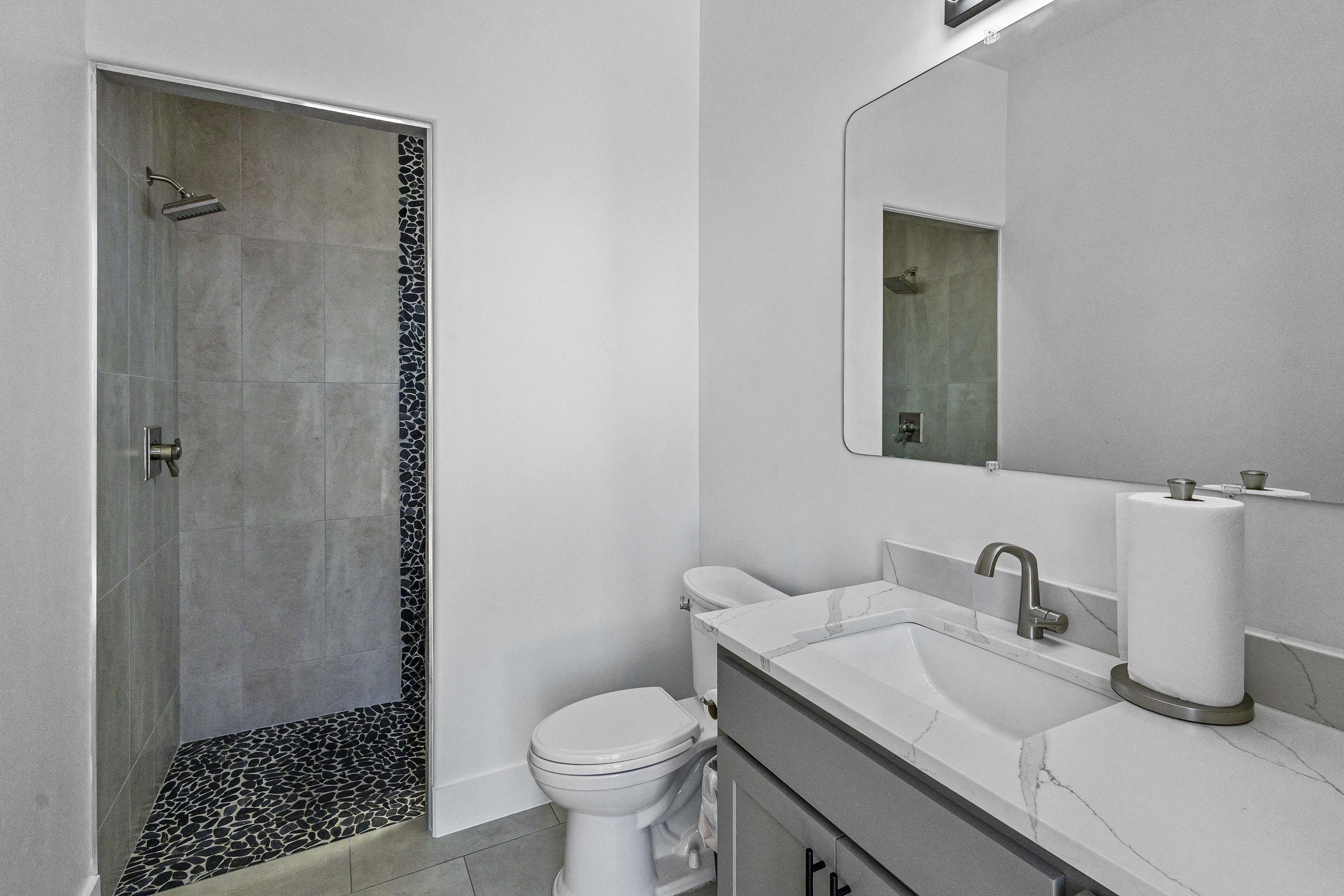 1025 Mesa Loop NW