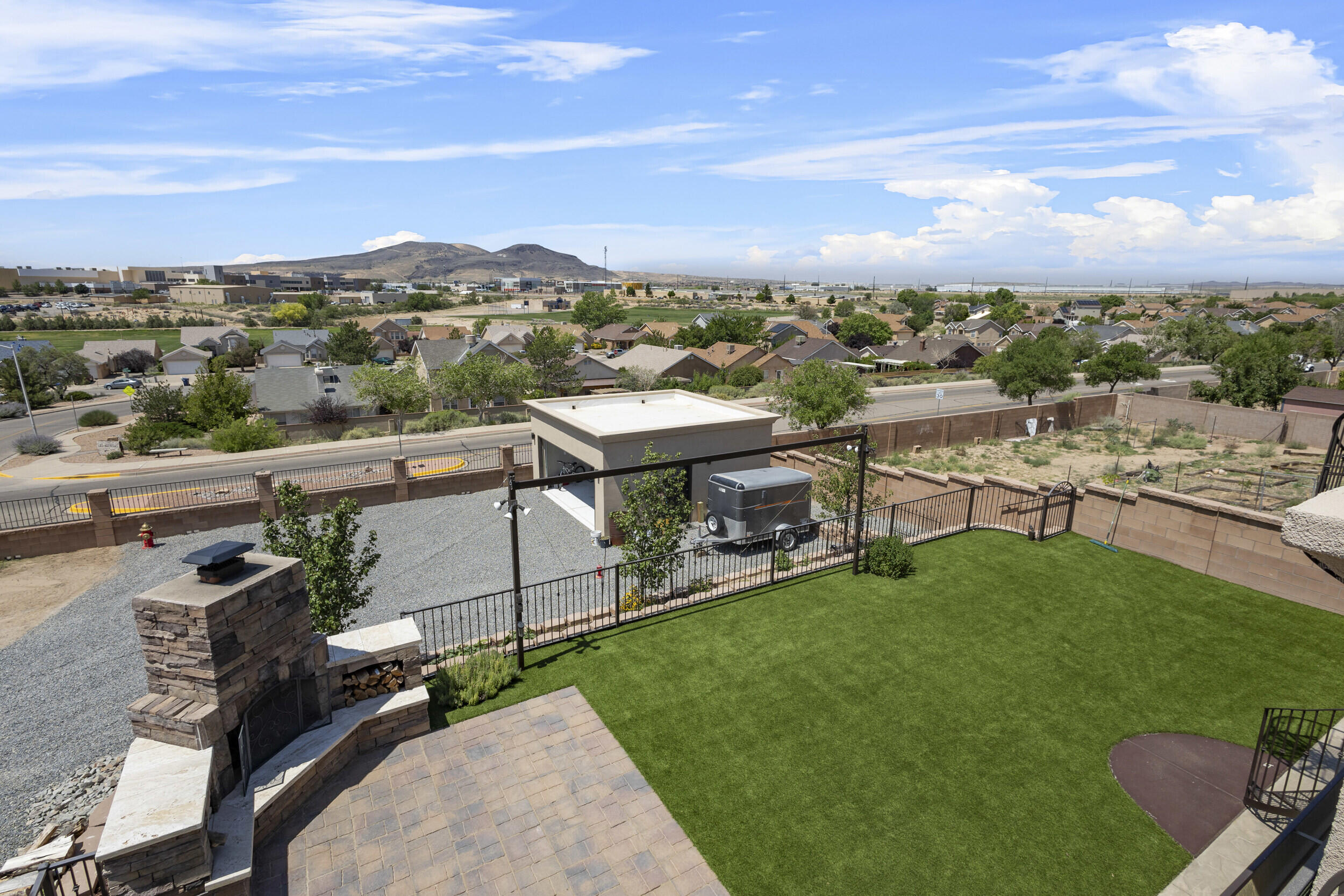 1025 Mesa Loop NW