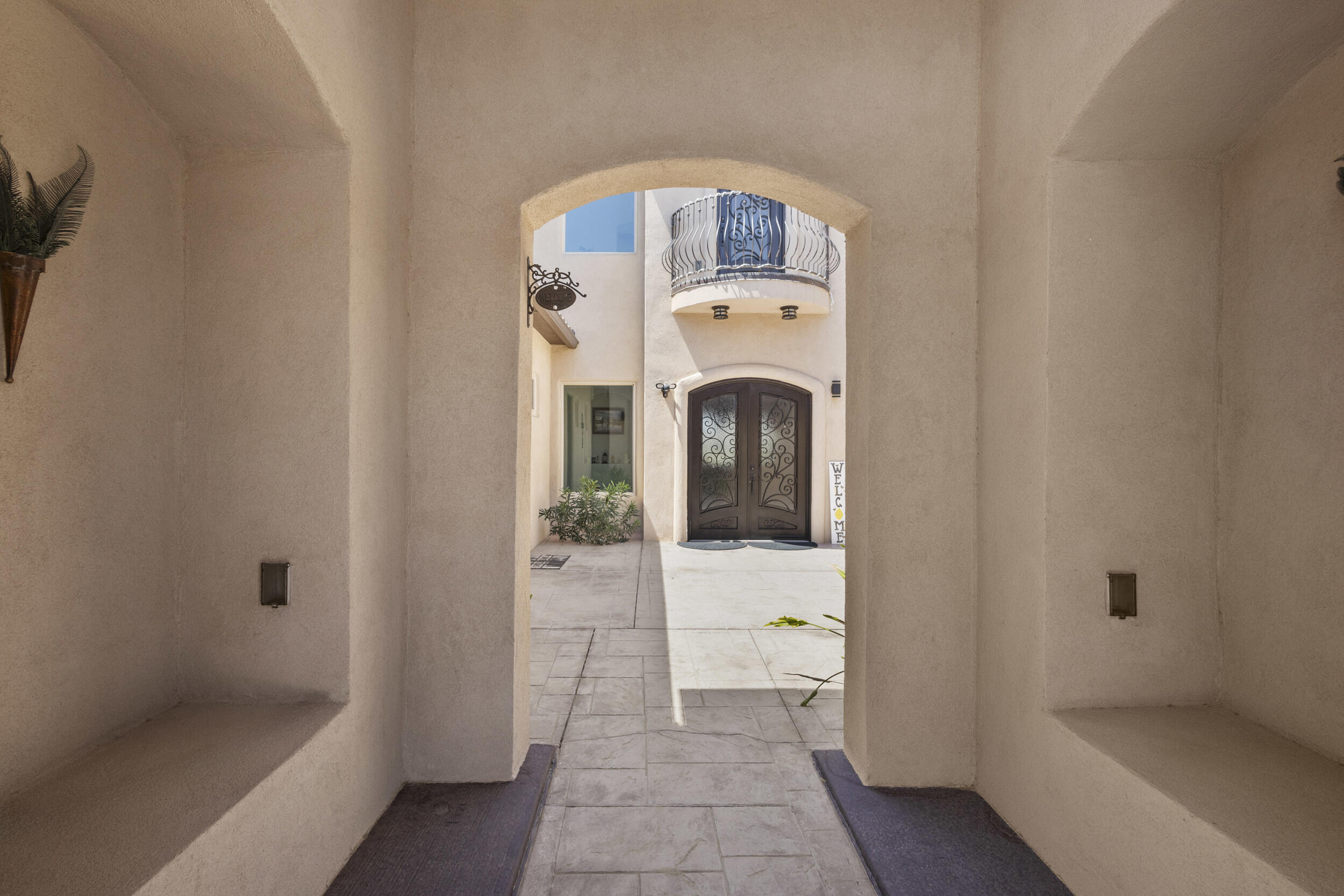 1025 Mesa Loop NW