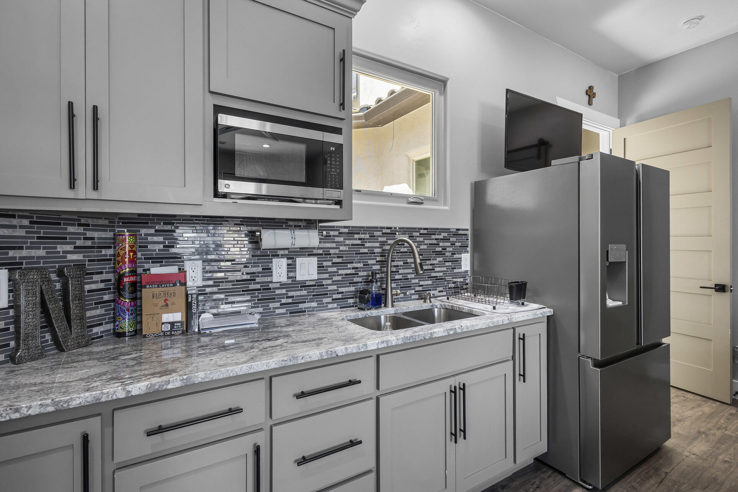 1025 Mesa Loop NW