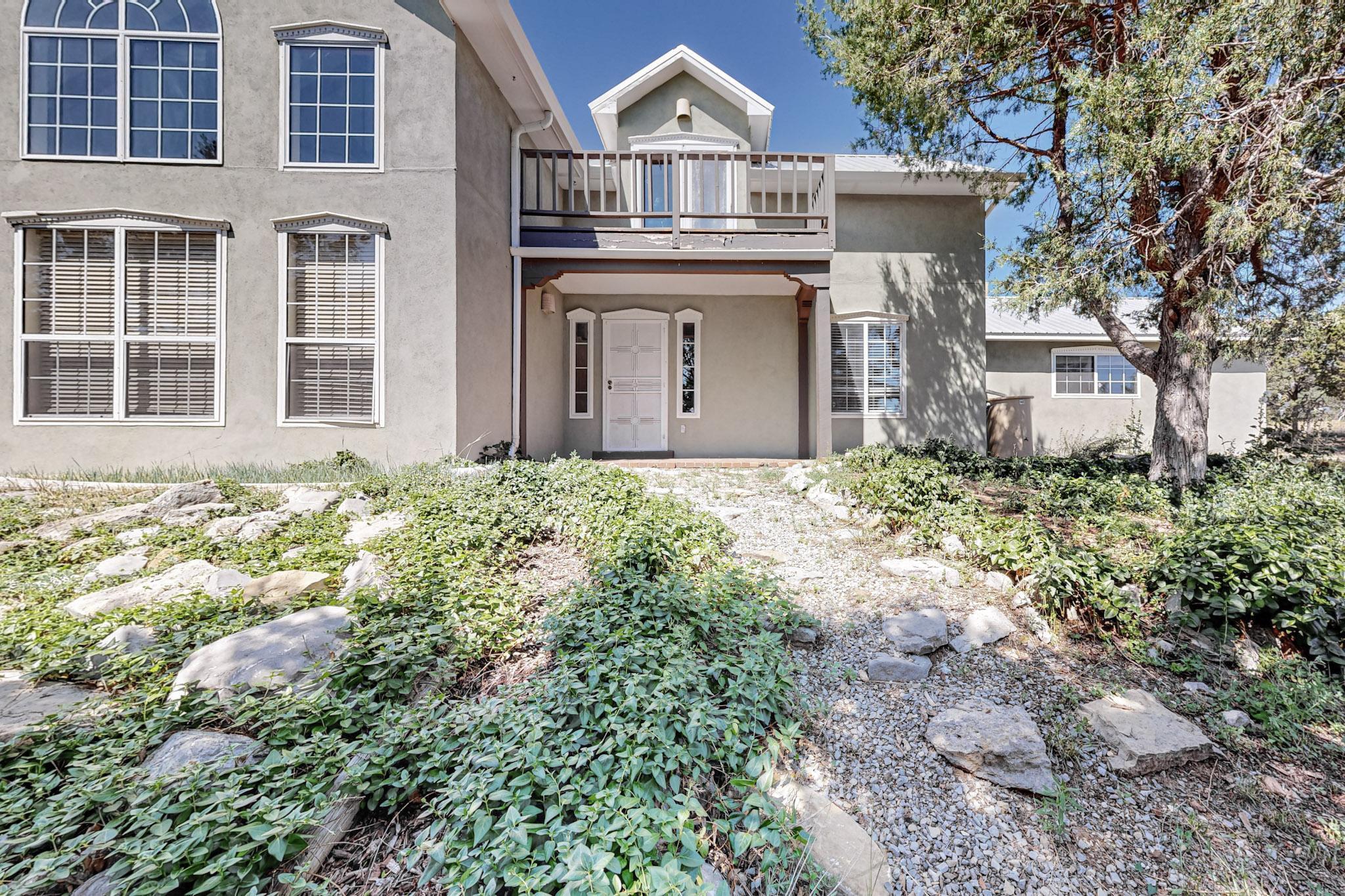 38 Easy Street