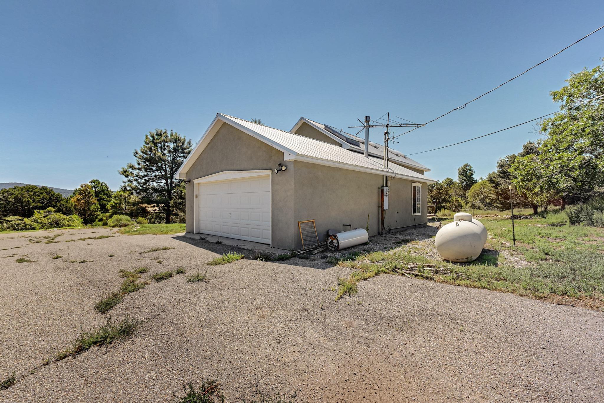 38 Easy Street