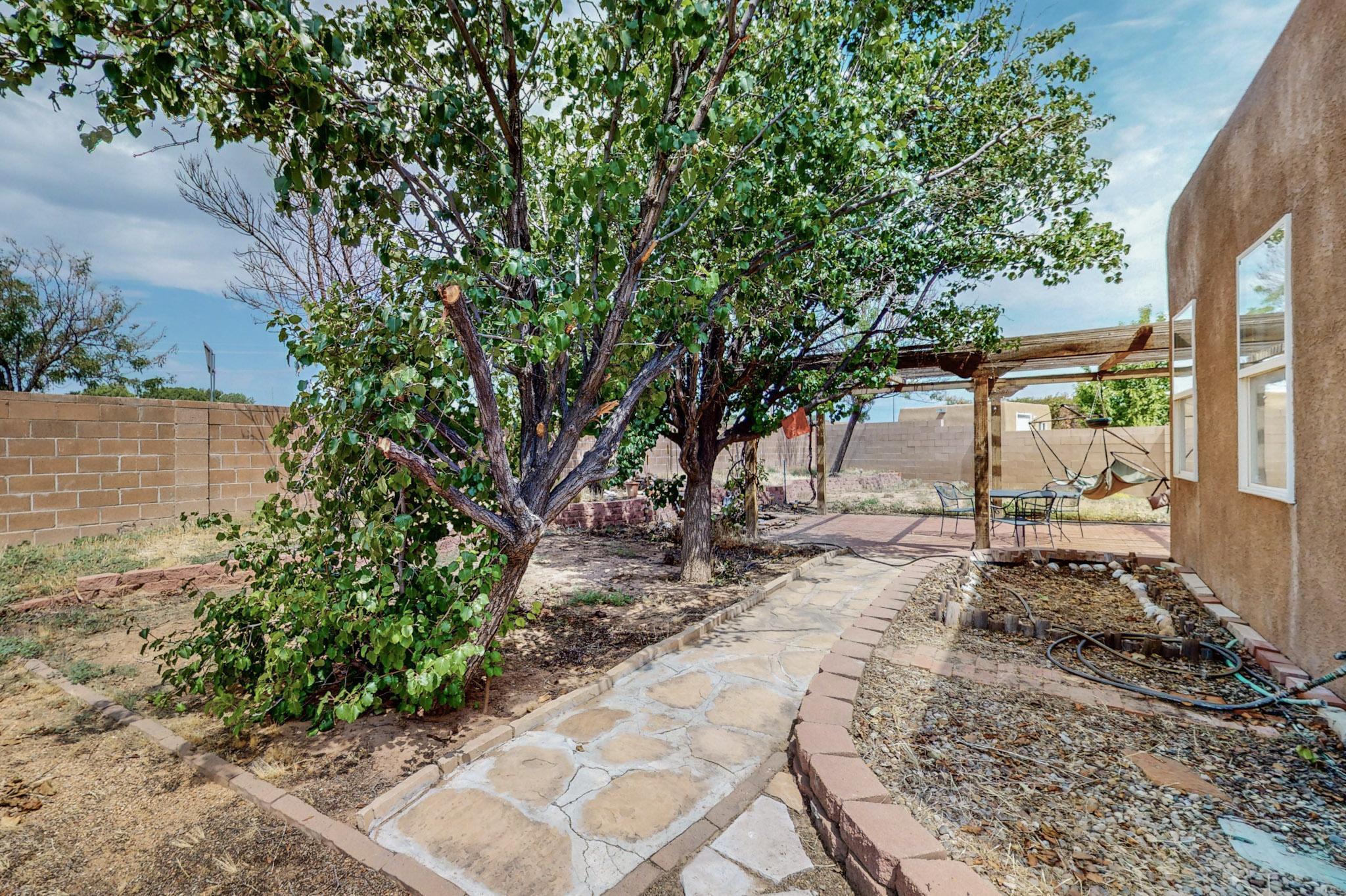 6511 Bosque Meadows Place NW