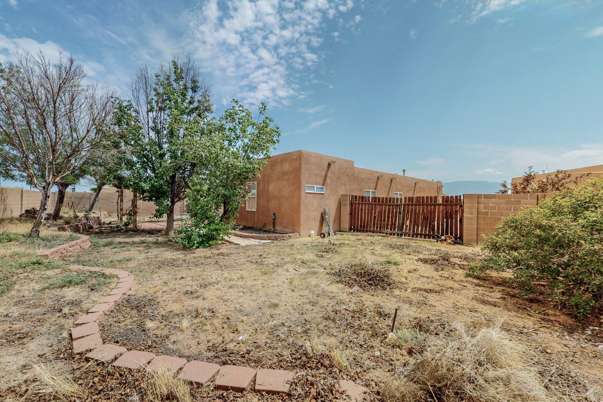 6511 Bosque Meadows Place NW