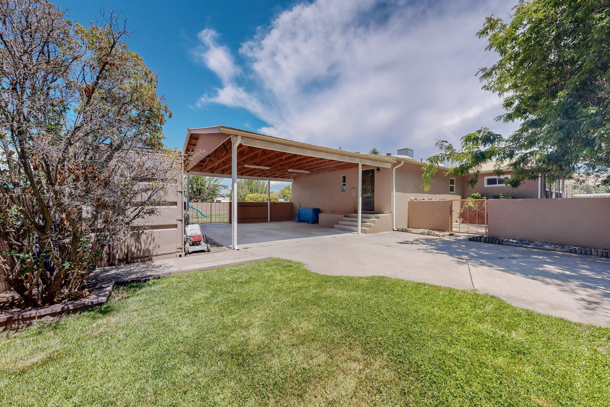 30 Private Drive 1328