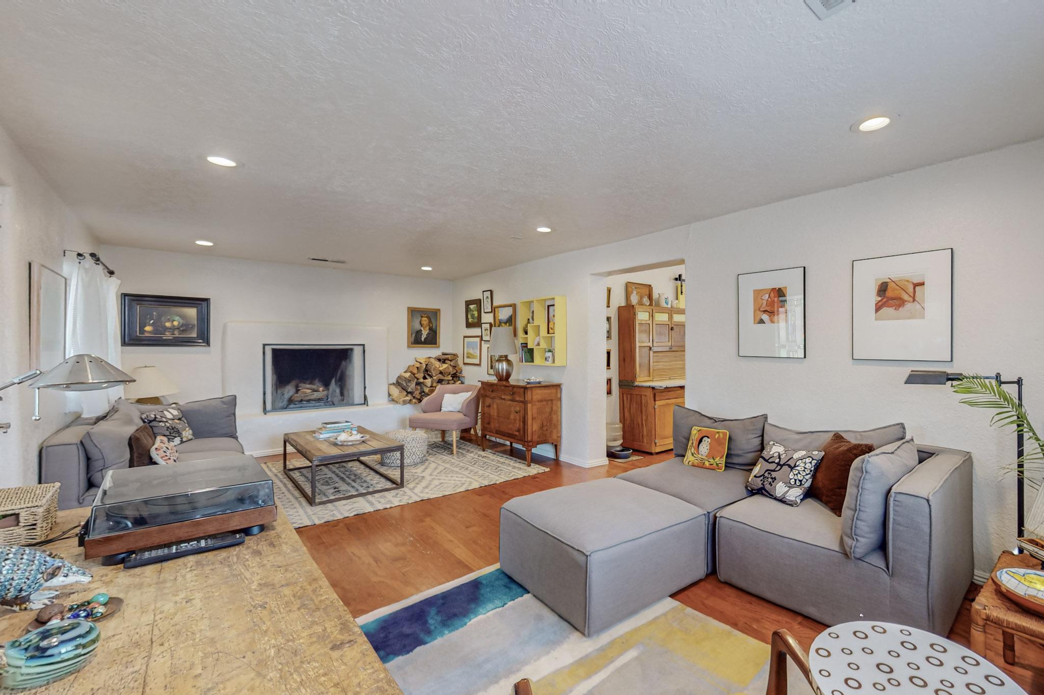 1418 15th Street NW
