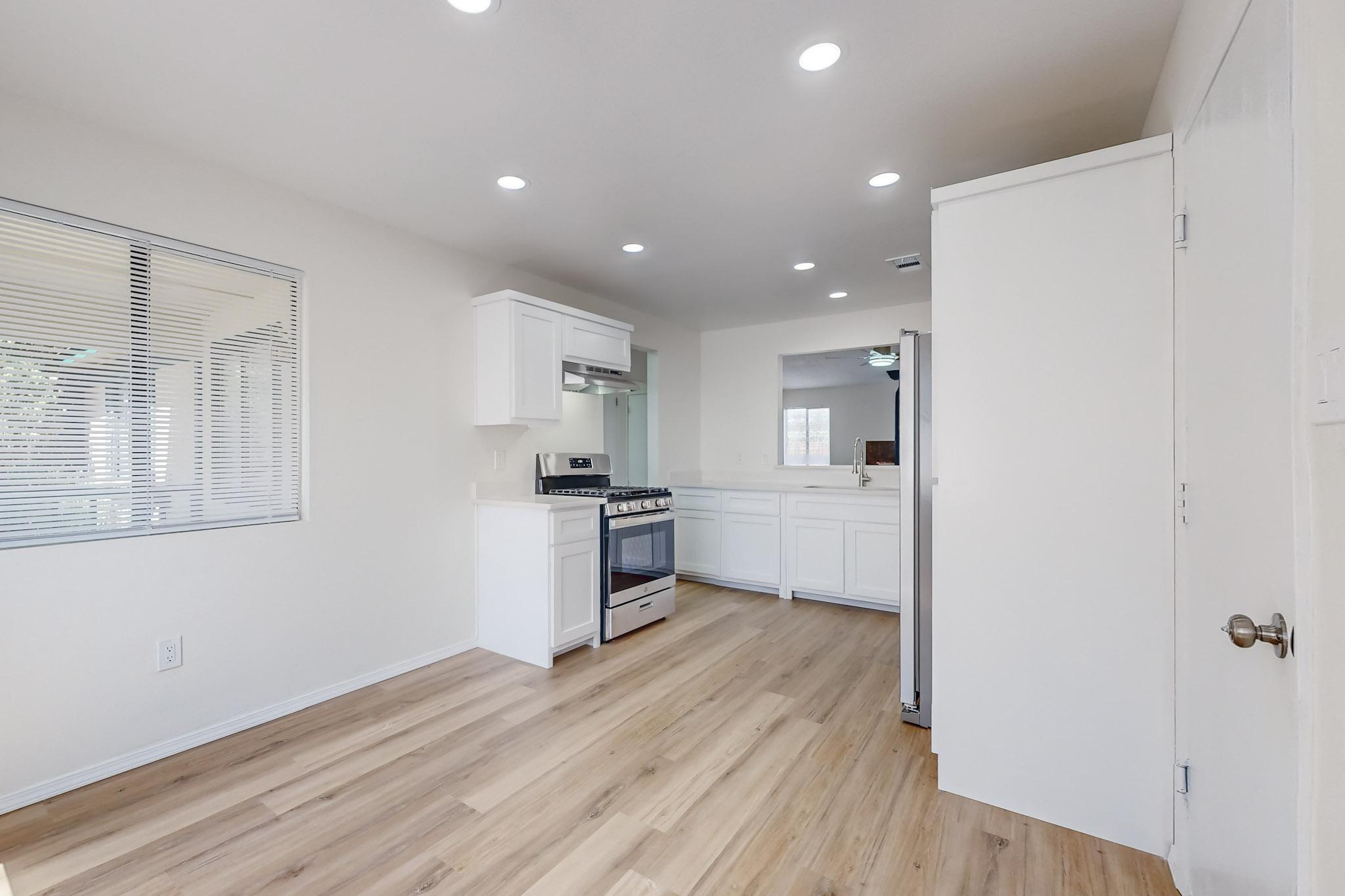 563 Apache Loop SW