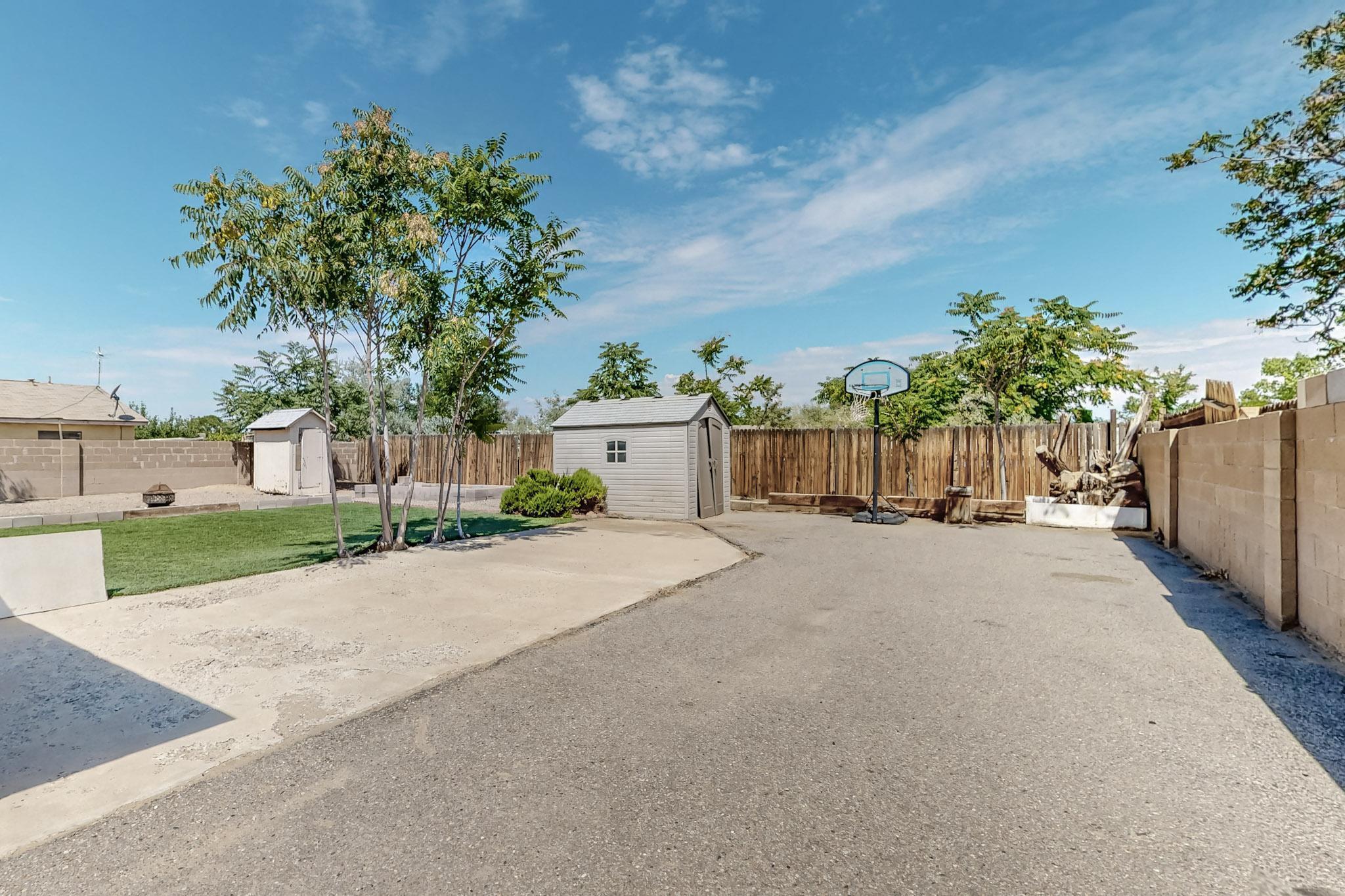 563 Apache Loop SW
