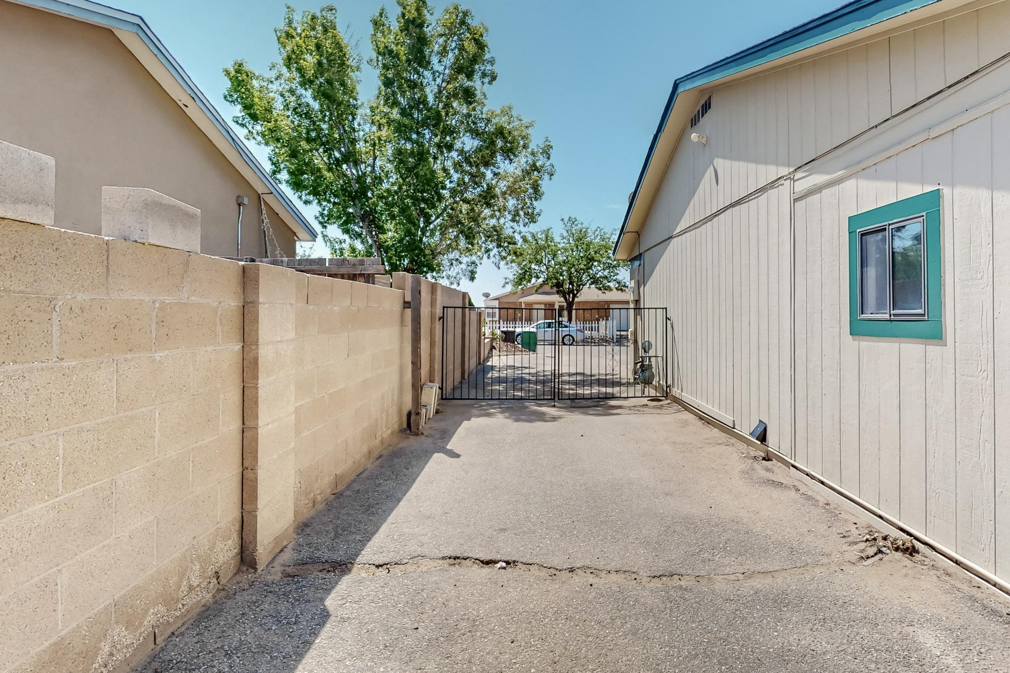 563 Apache Loop SW