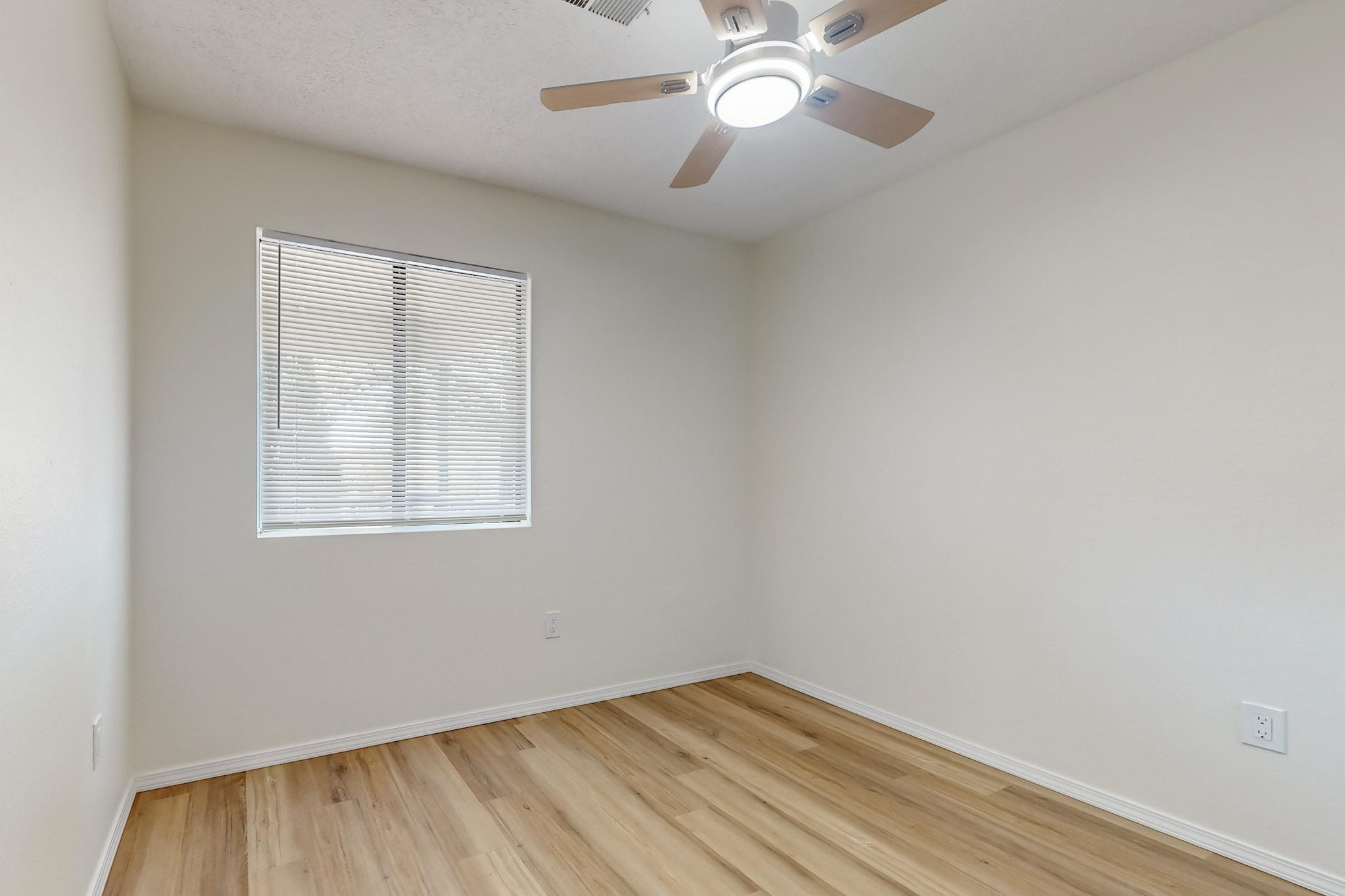 563 Apache Loop SW