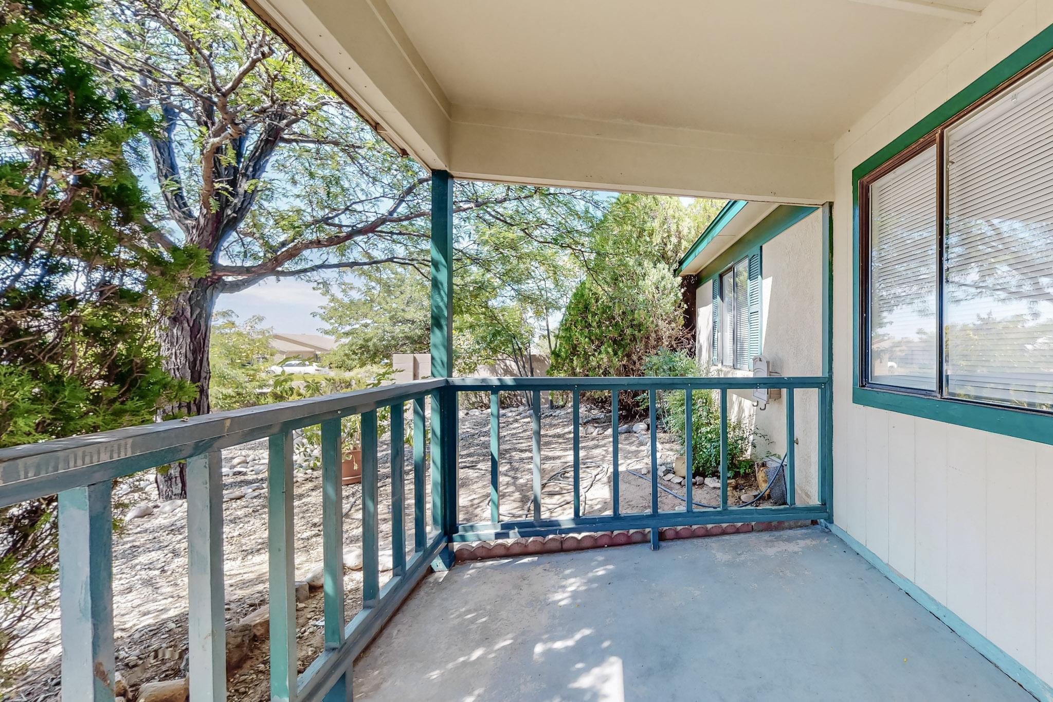 563 Apache Loop SW