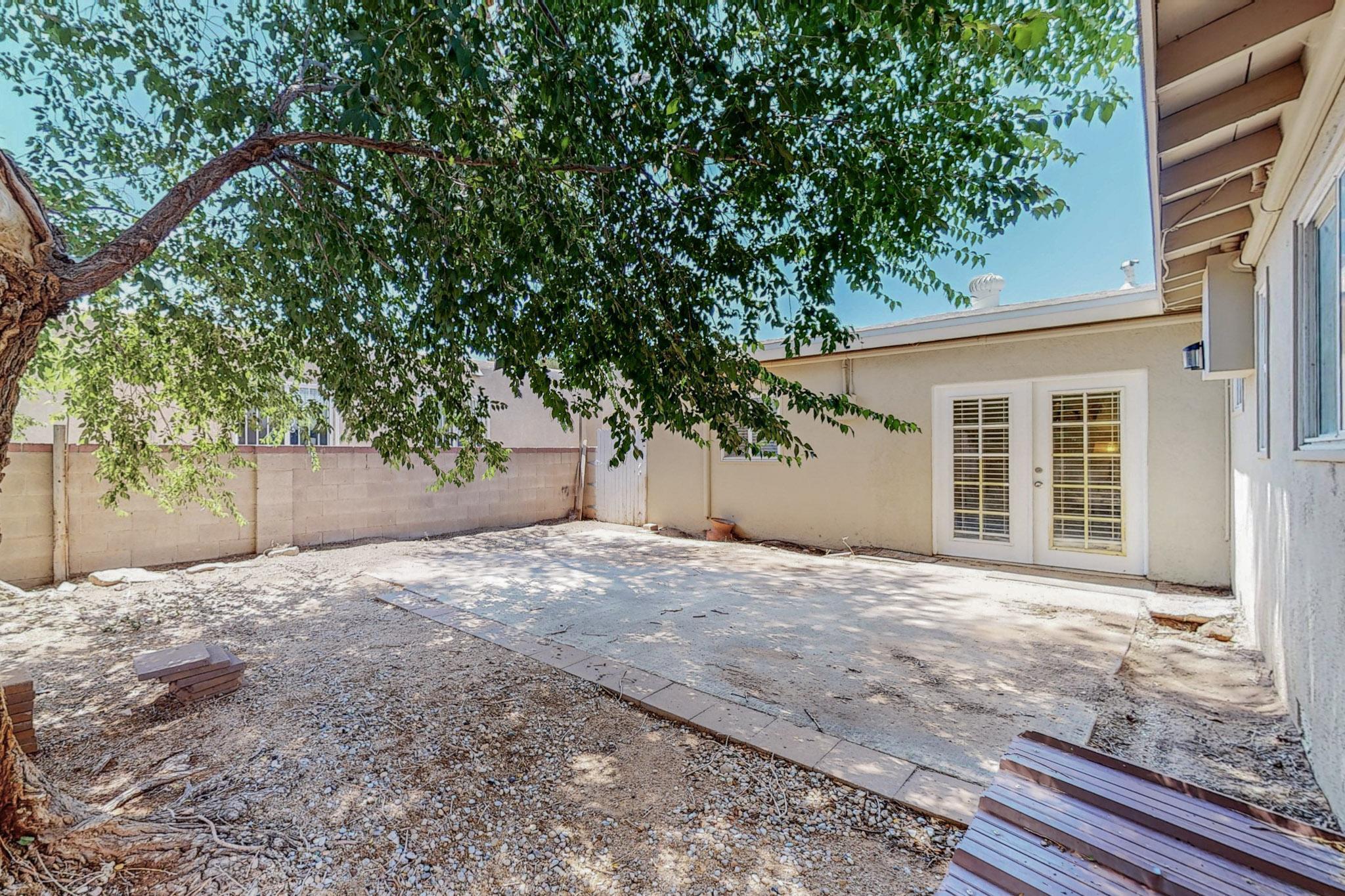 3124 Valencia Drive NE