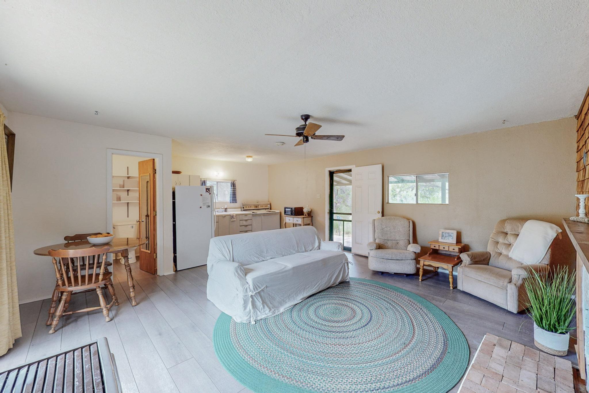 930 San Diego Loop Loop