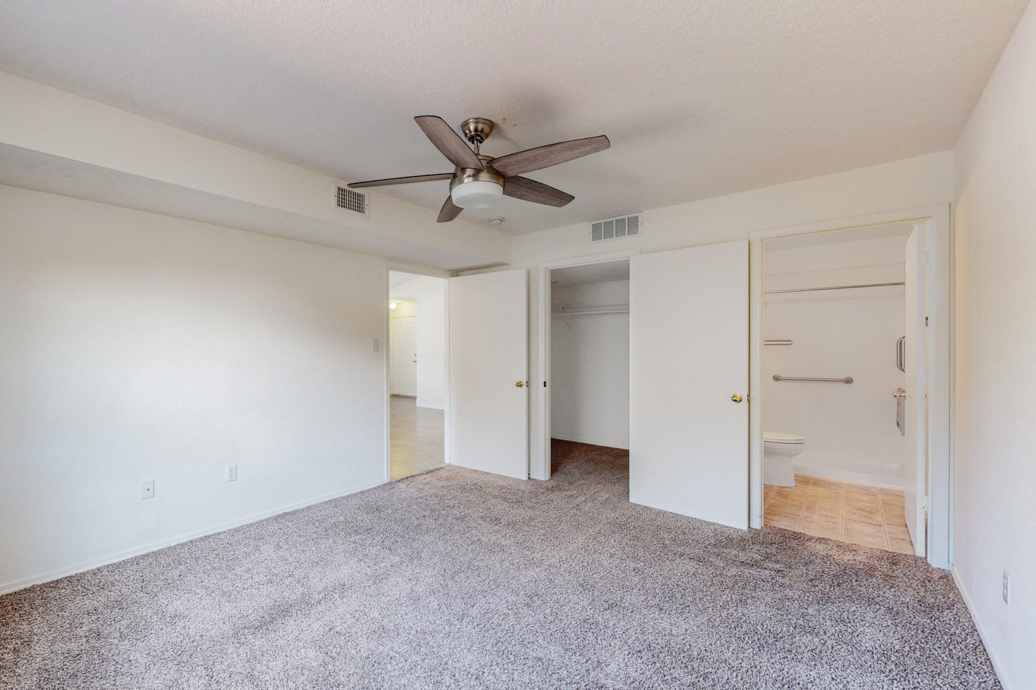 11040 Miravista Place SE