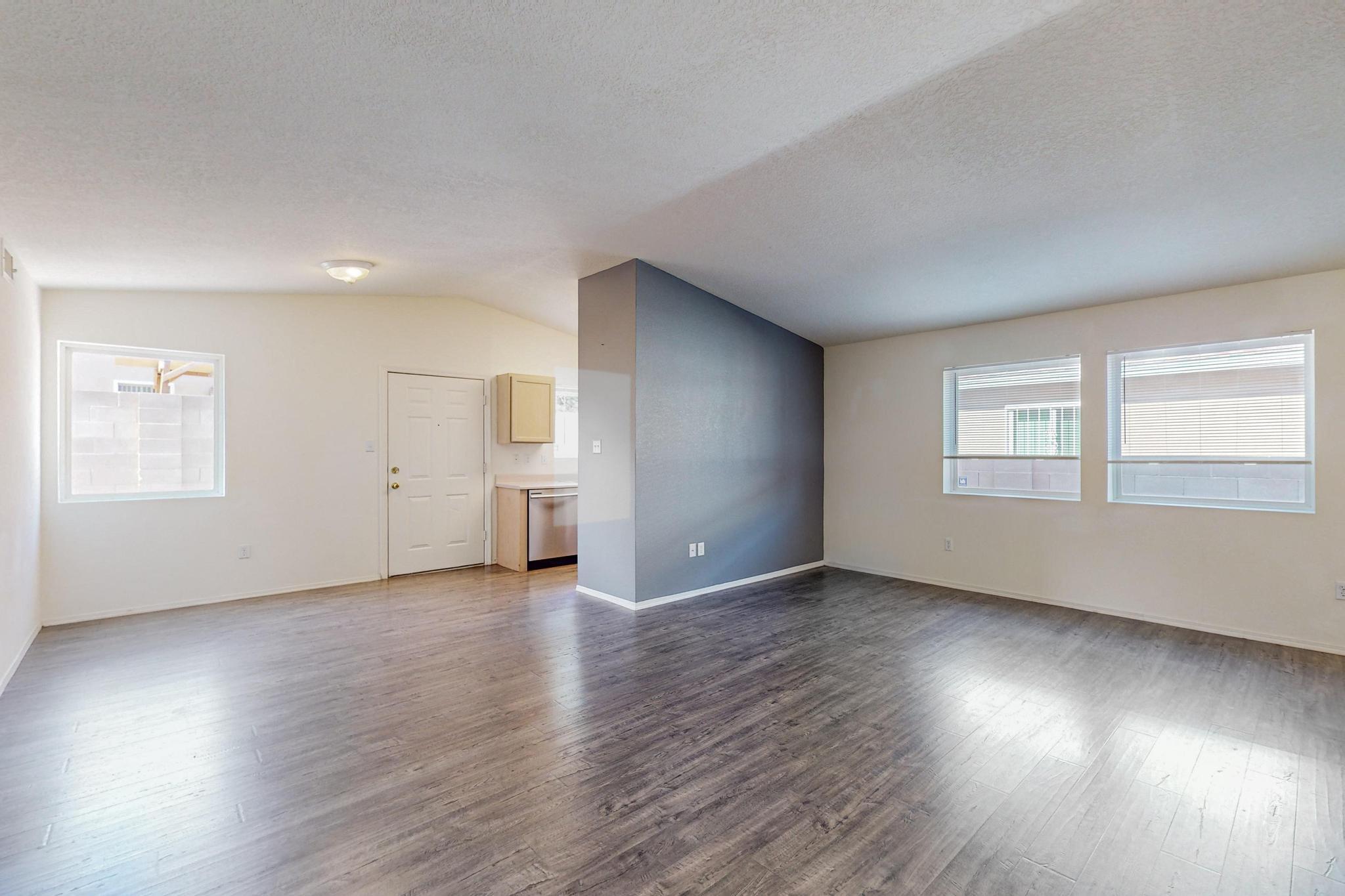 11040 Miravista Place SE