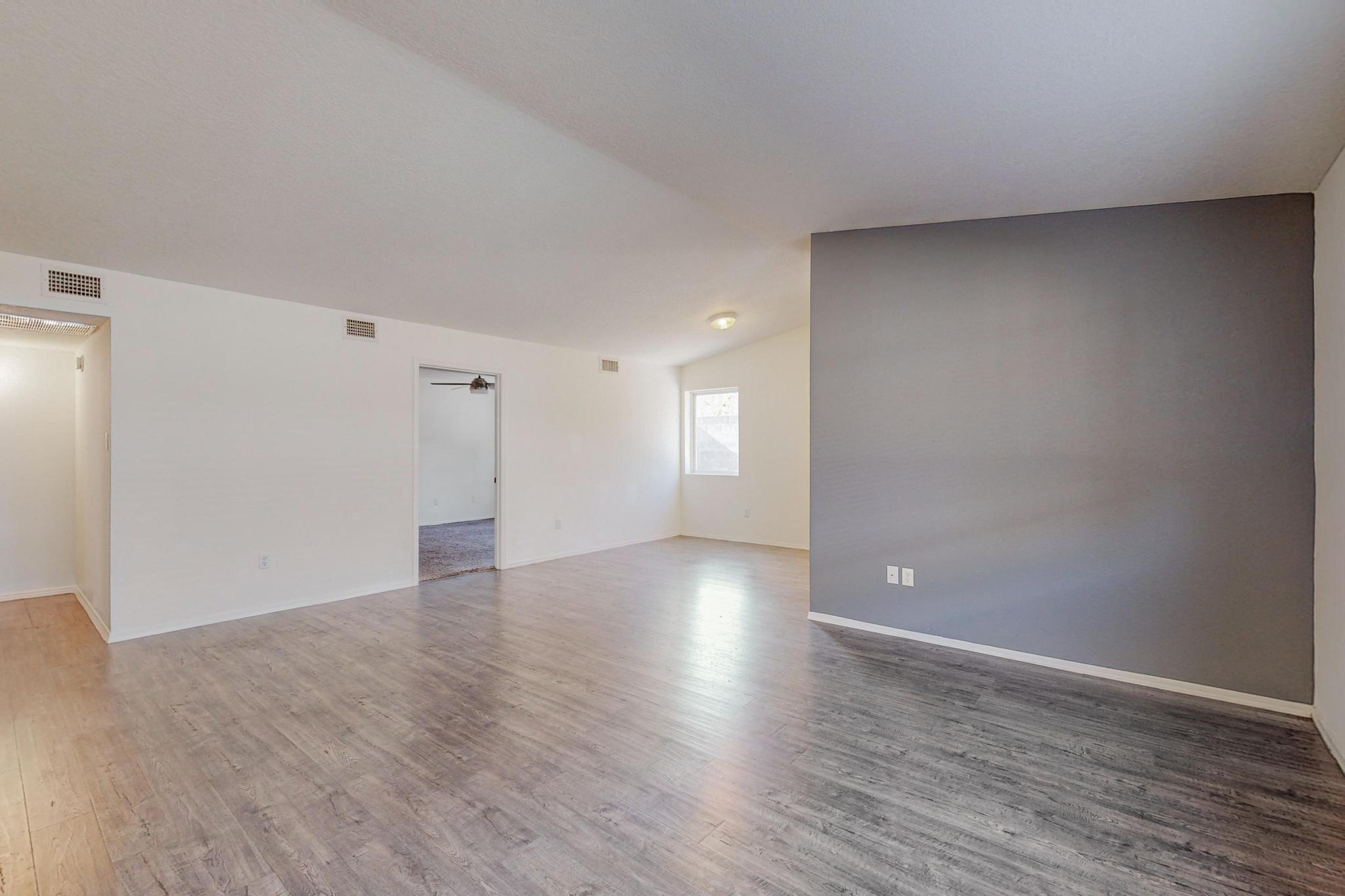 11040 Miravista Place SE