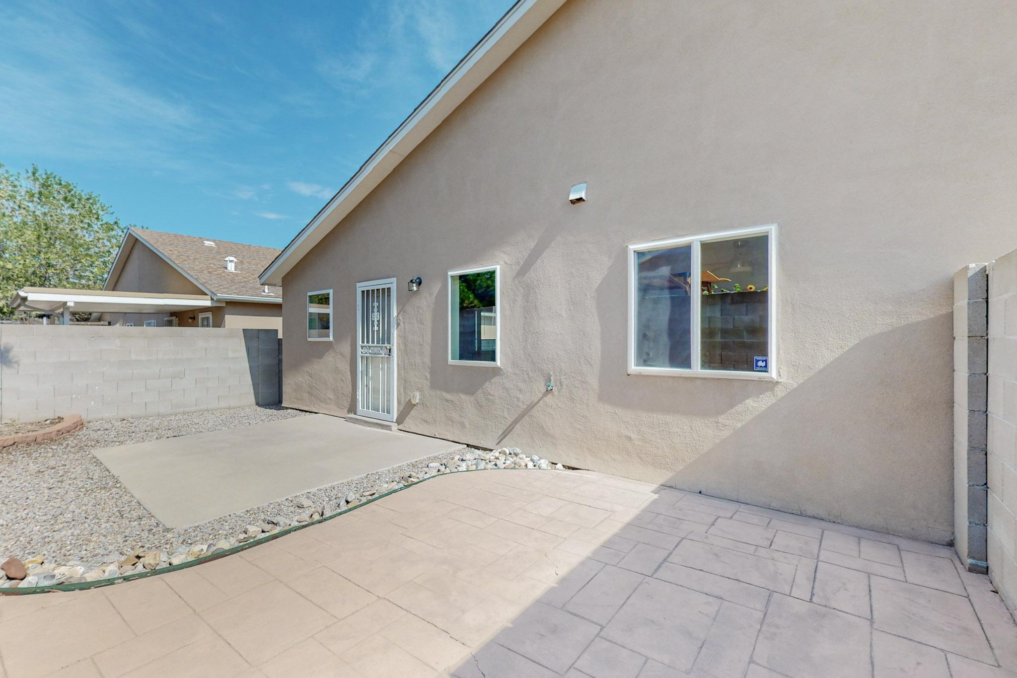 11040 Miravista Place SE