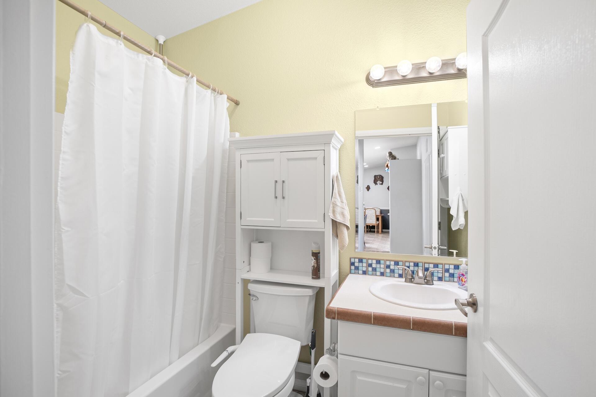 209 Sunrise Bluffs Drive