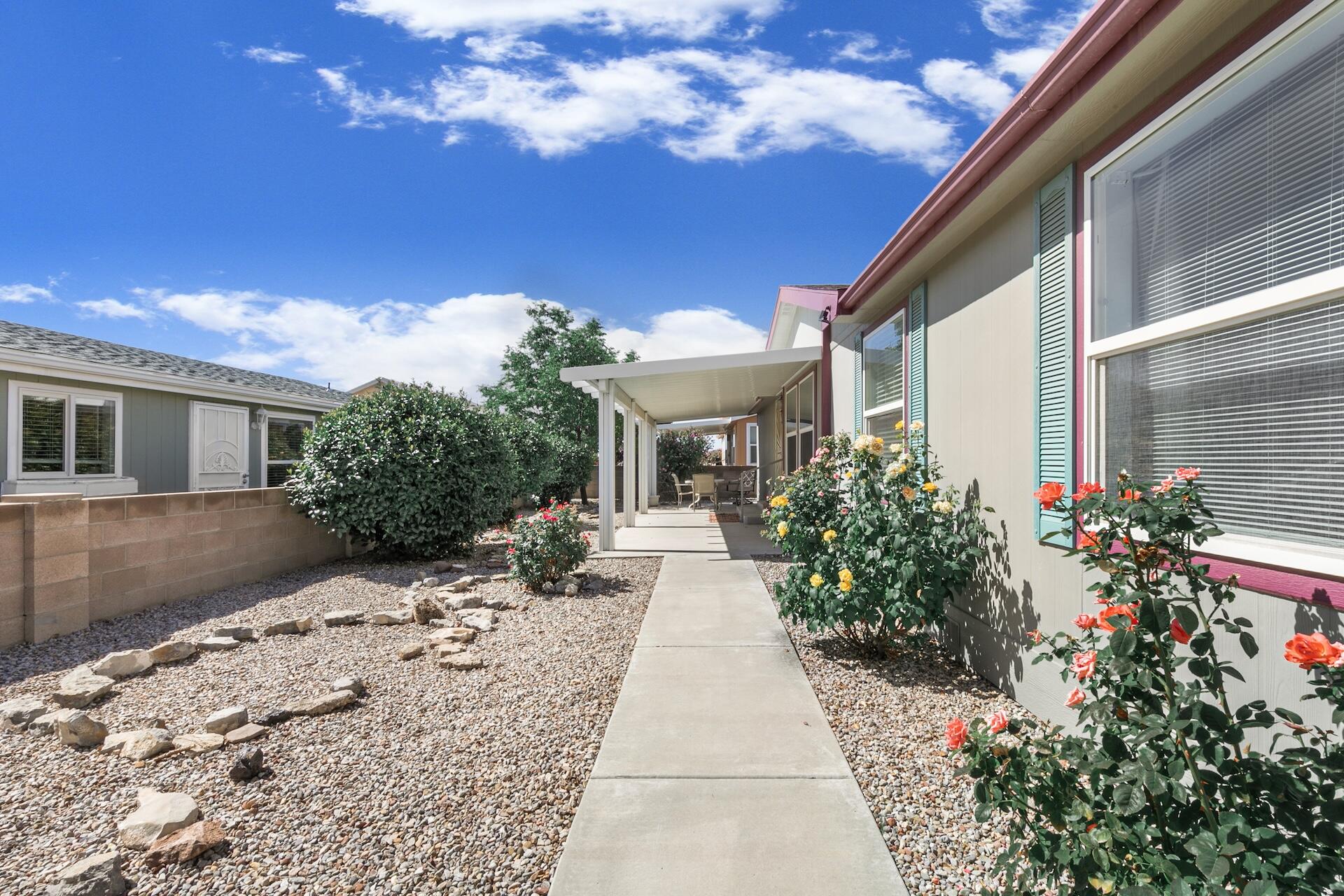 209 Sunrise Bluffs Drive
