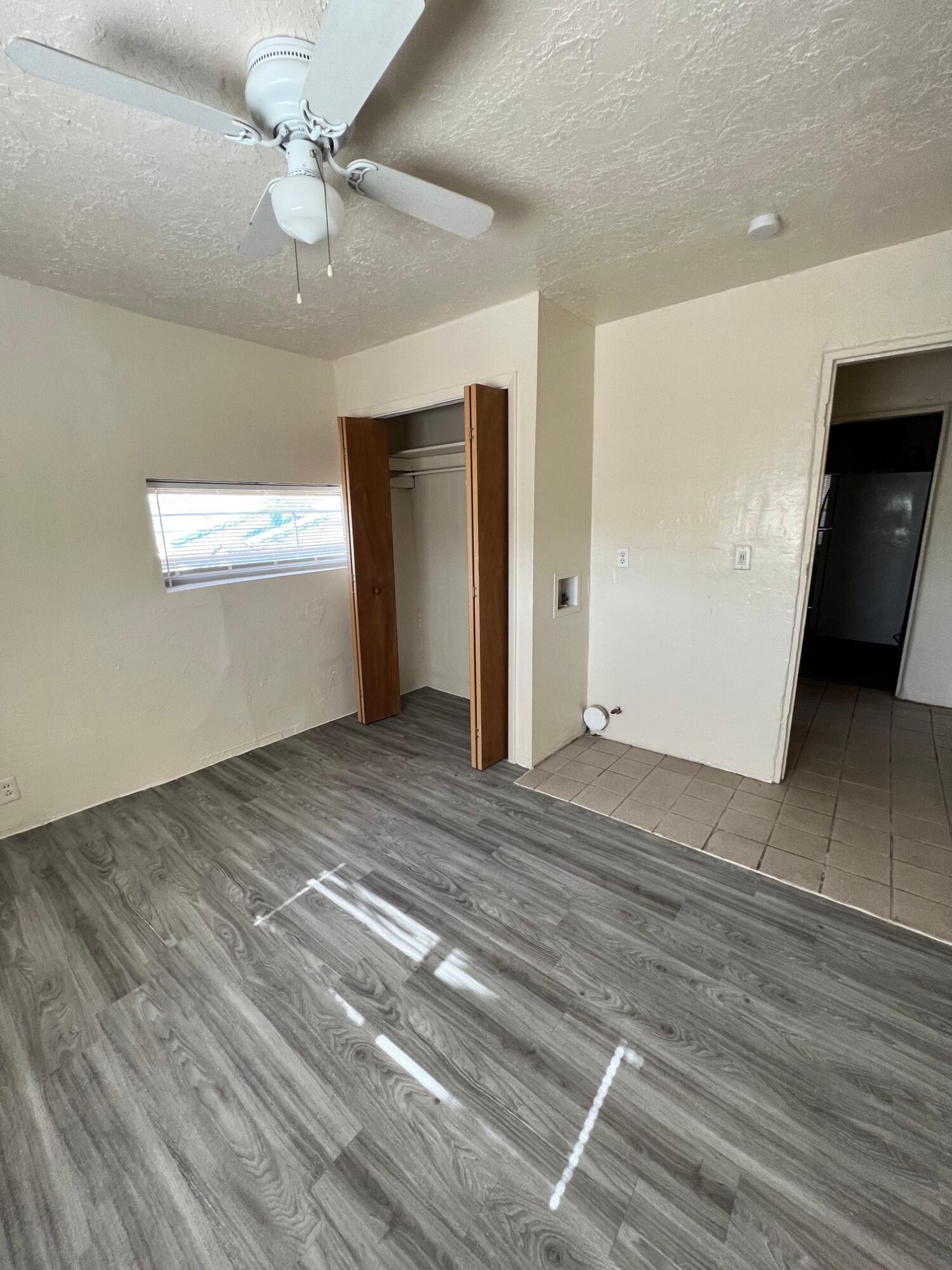 1119 Edith Boulevard NE