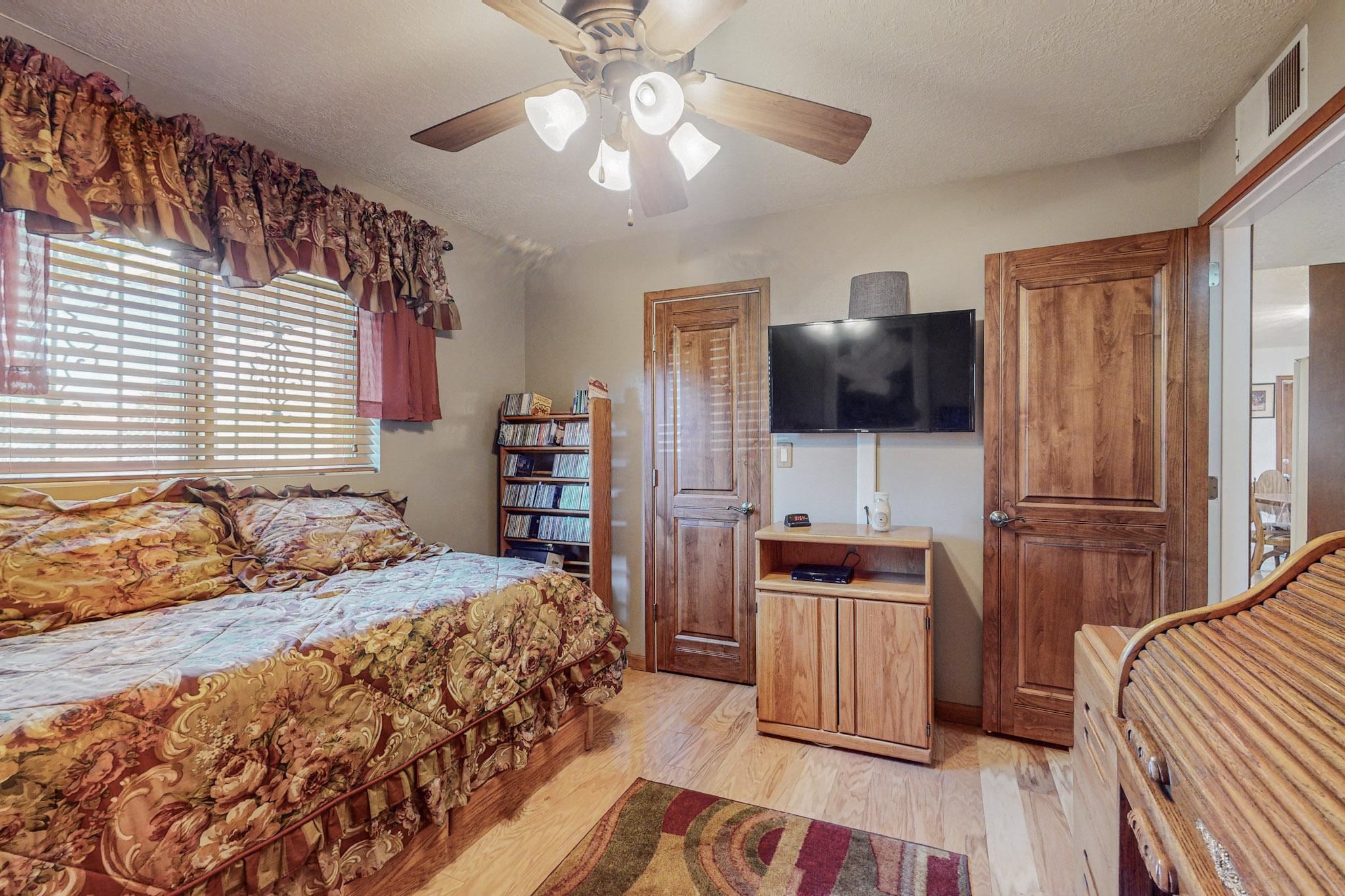 2307 Raymac Road SW