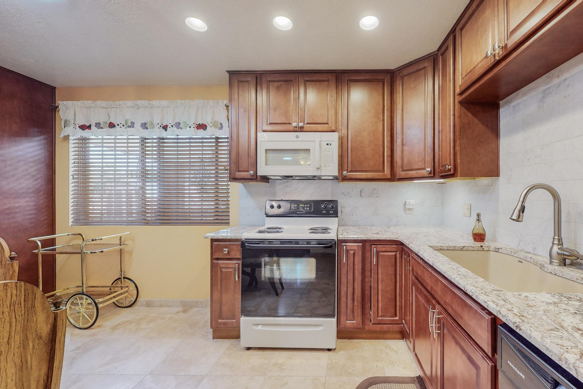 2307 Raymac Road SW